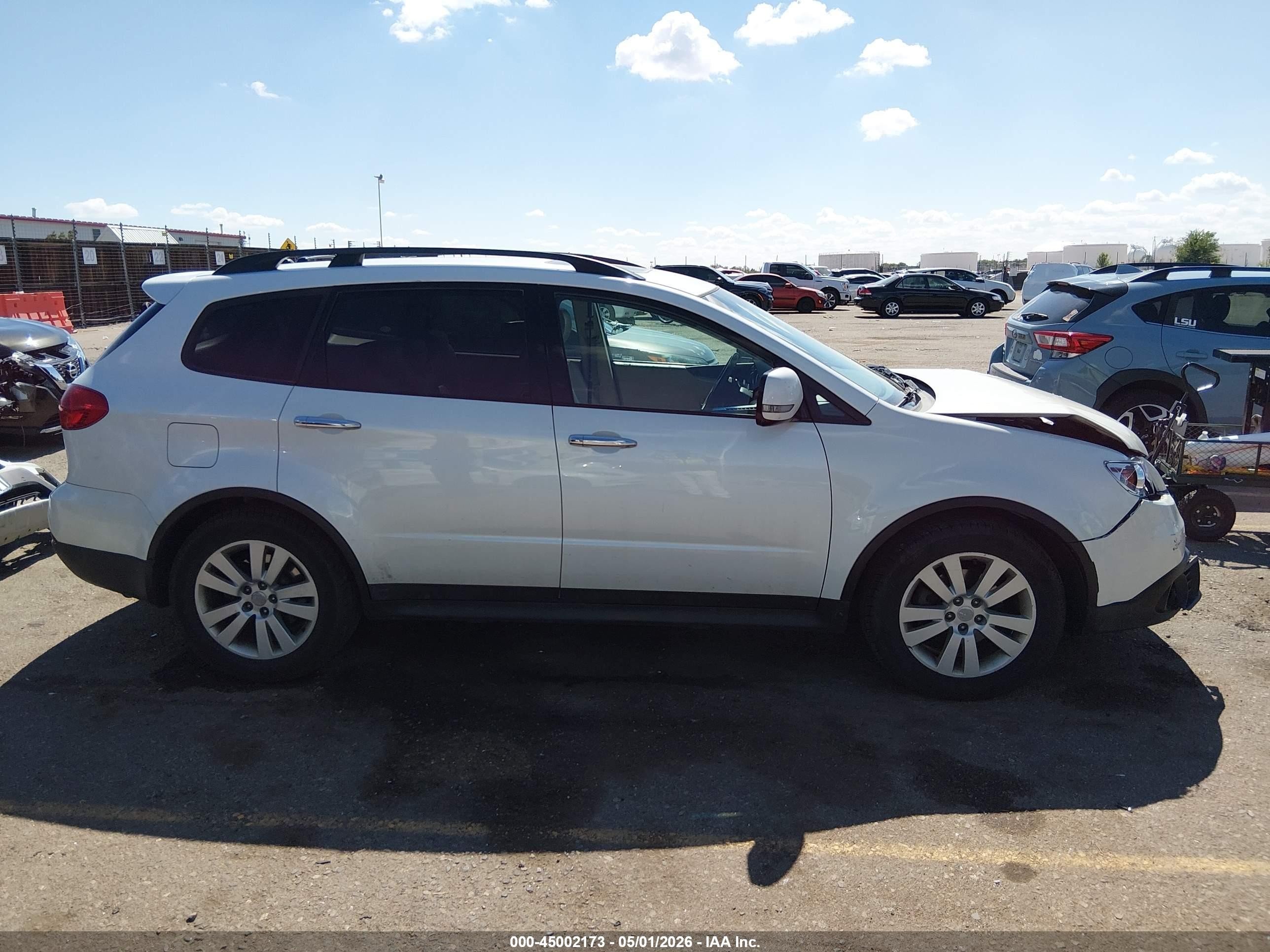 2009 Subaru Tribeca Limited 7-passenger Белый vin: 4S4WX98D394400802