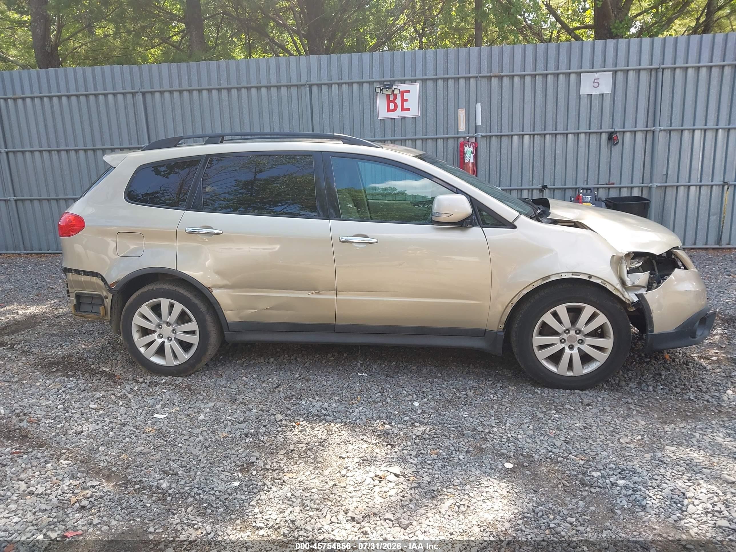 2008 Subaru Tribeca Limited 7-passenger Tan vin: 4S4WX98D984402293