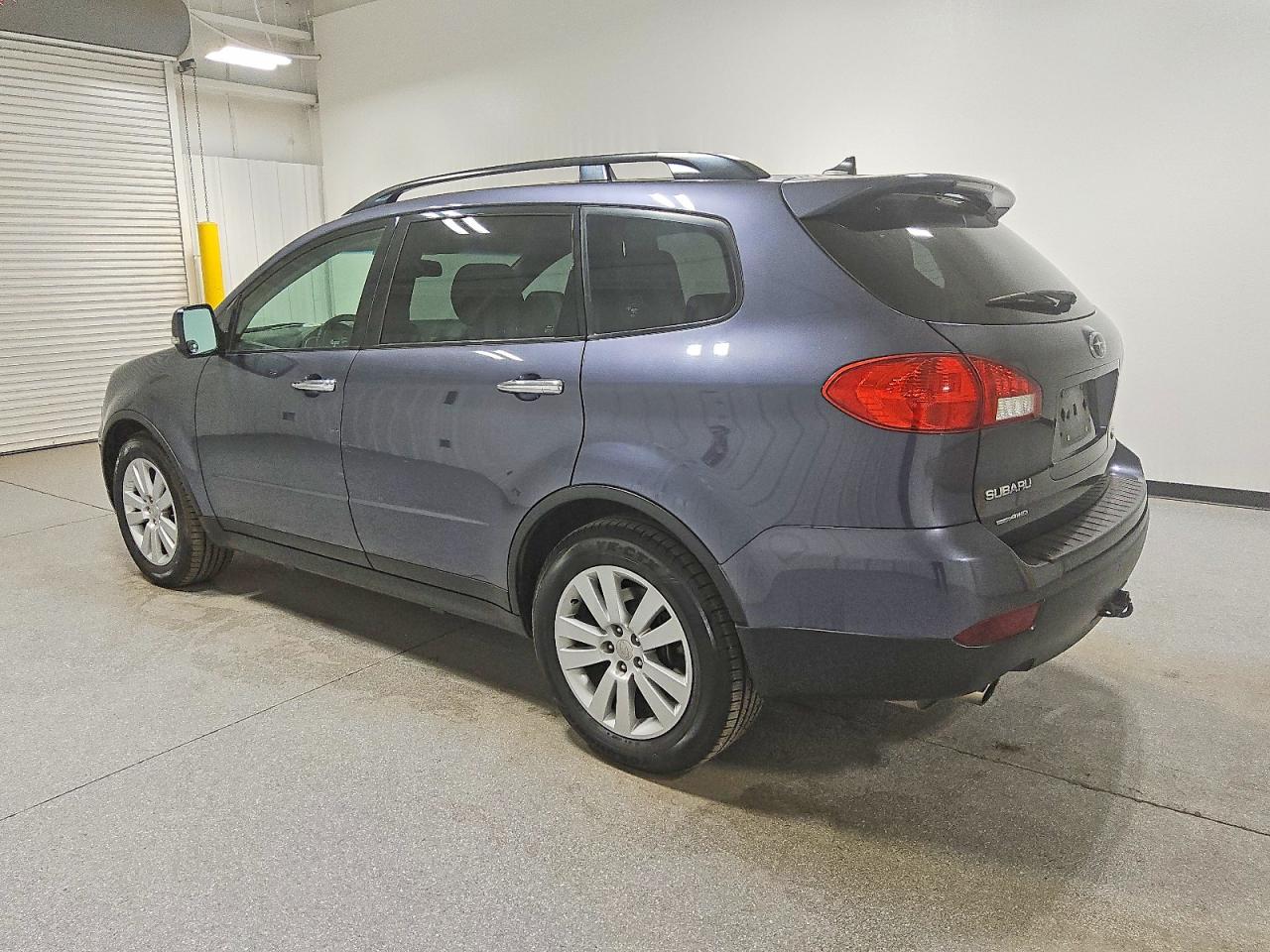 2014 Subaru Tribeca Limited Угольный vin: 4S4WX9GD0E4400283
