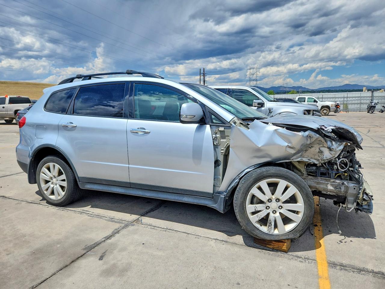 2013 Subaru Tribeca Limited Silver vin: 4S4WX9GD1D4401523