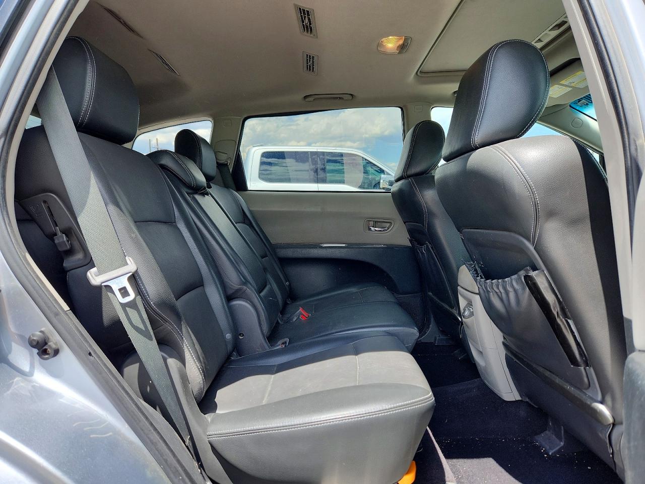 2013 Subaru Tribeca Limited Silver vin: 4S4WX9GD1D4401523