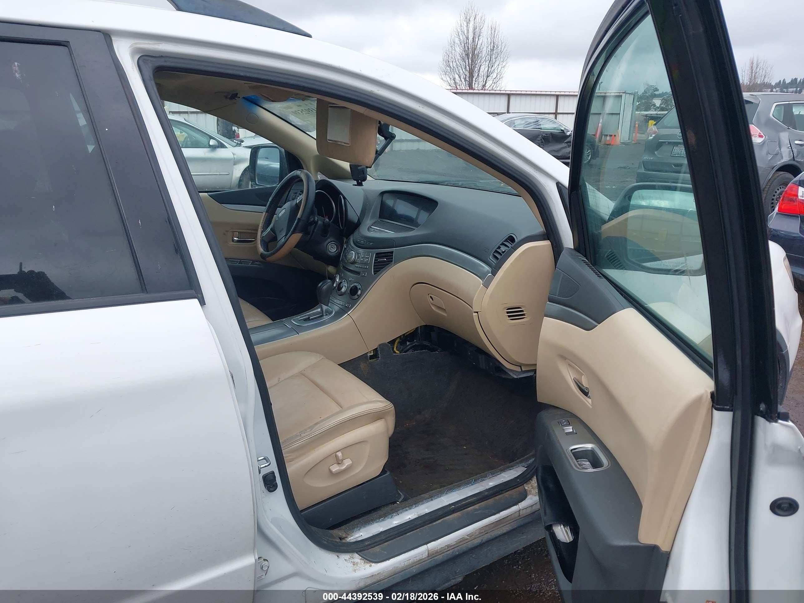 2010 Subaru Tribeca 3.6r Limited White vin: 4S4WX9GD5A4401777