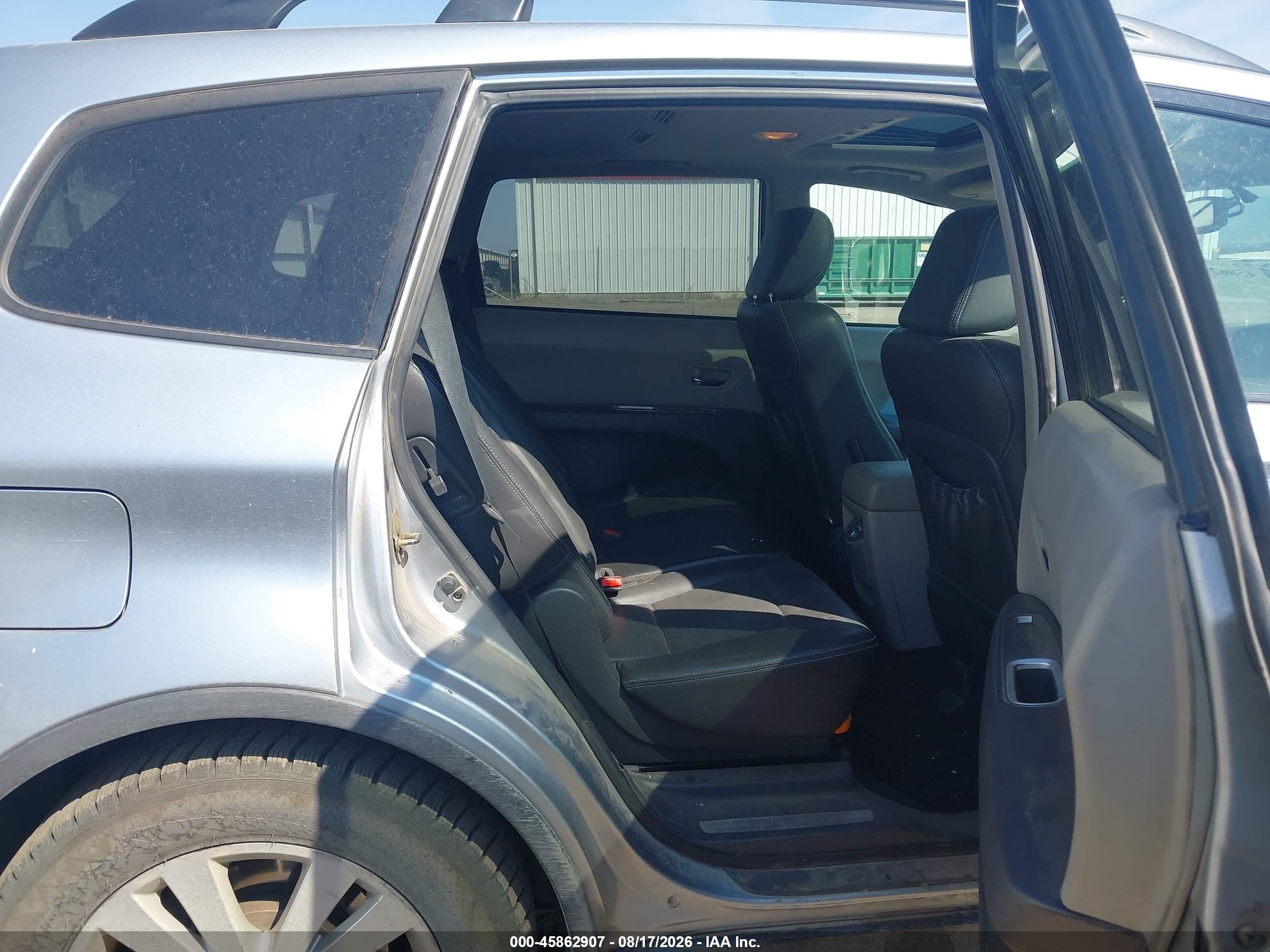 2013 Subaru Tribeca 3.6r Limited Silver vin: 4S4WX9GD5D4400441