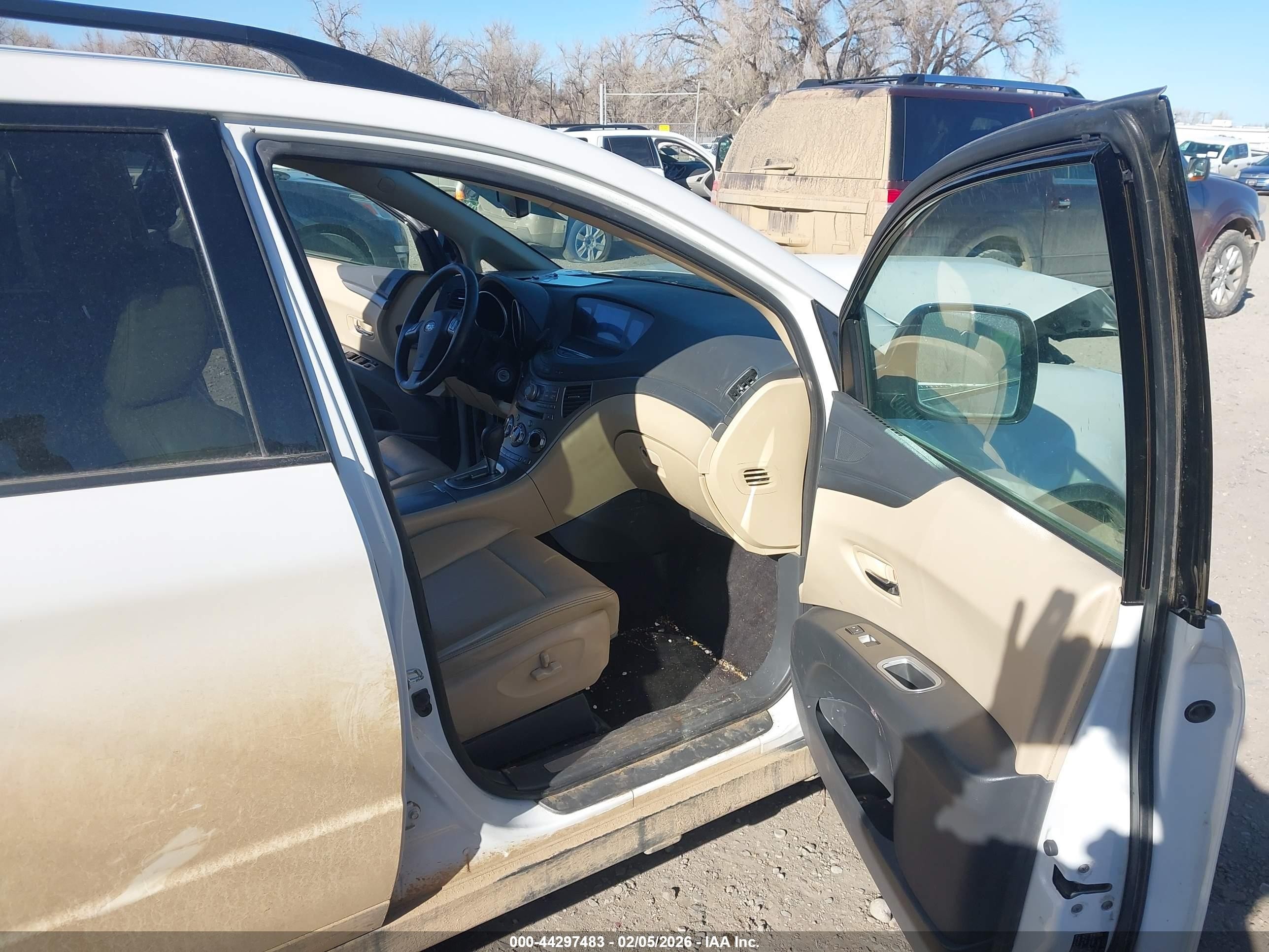 2014 Subaru Tribeca 3.6r Limited Белый vin: 4S4WX9GDXE4400579