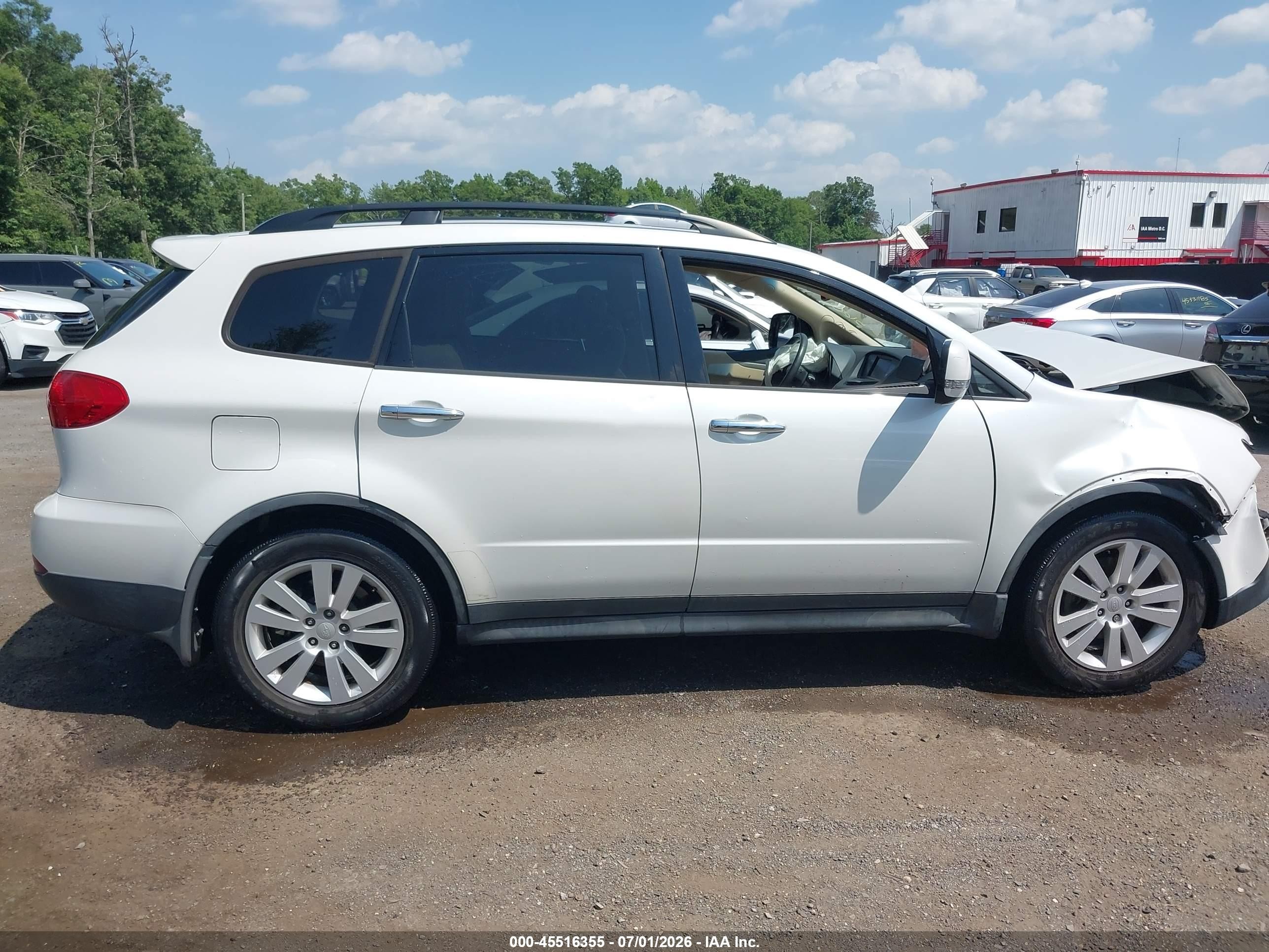 2013 Subaru Tribeca 3.6r Limited White vin: 4S4WX9HD5D4400549