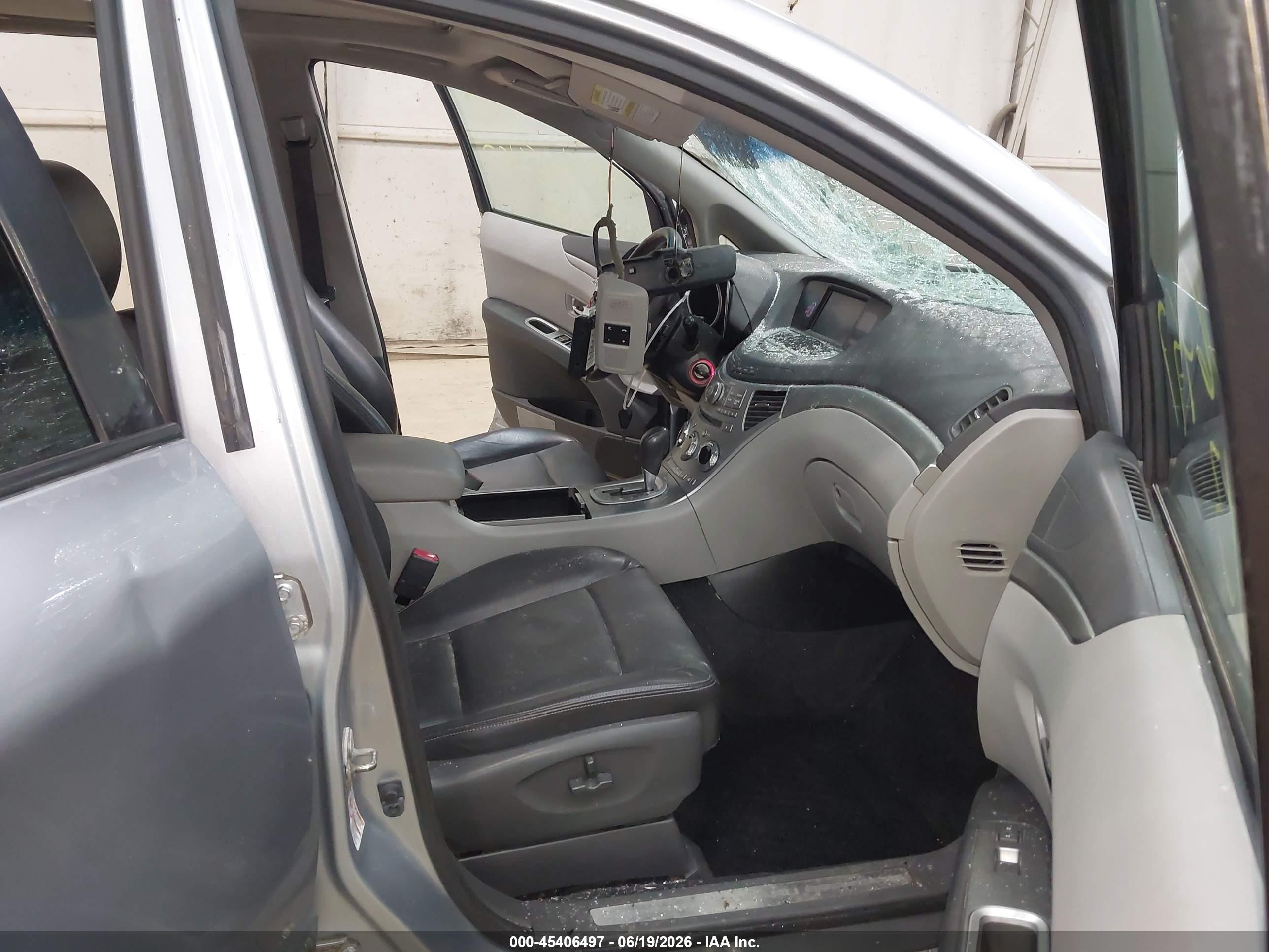 2013 Subaru Tribeca 3.6r Limited Серебряный vin: 4S4WX9HD5D4400941