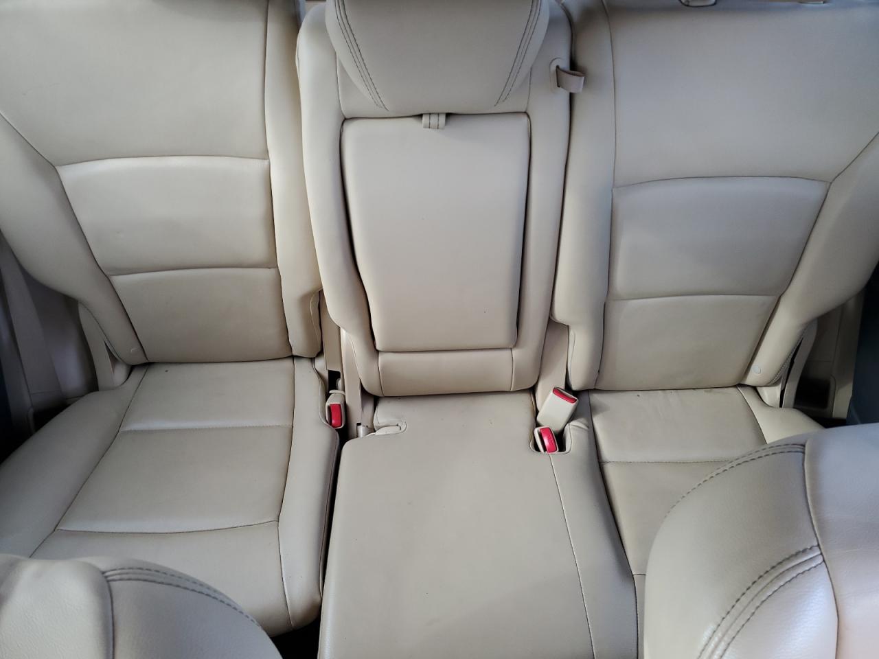 2010 Subaru Tribeca Limited White vin: 4S4WX9HD6A4402564
