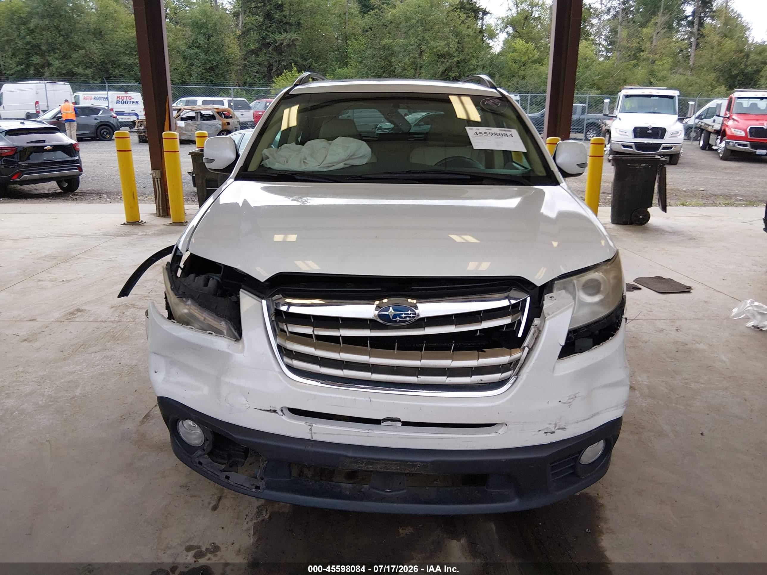 2010 Subaru Tribeca 3.6r Limited Cream vin: 4S4WX9HDXA4402177