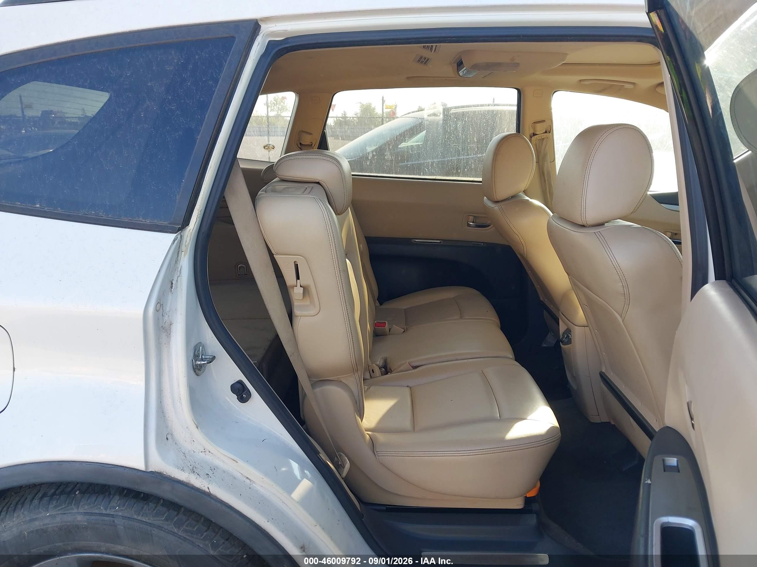 2010 Subaru Tribeca 3.6r Limited White vin: 4S4WX9KD2A4400741
