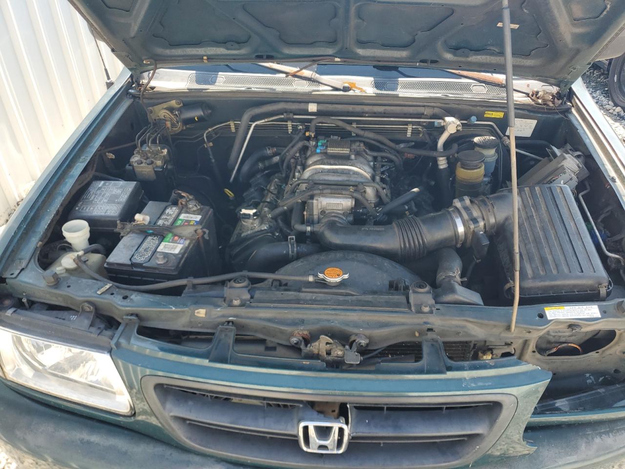 2000 Honda Passport Ex Green vin: 4S6CK58W1Y4420080