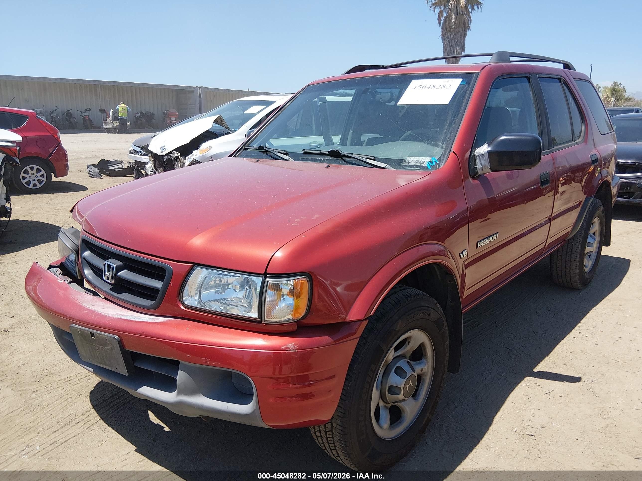 2001 Honda Passport Ex/lx Red vin: 4S6CK58W414405871