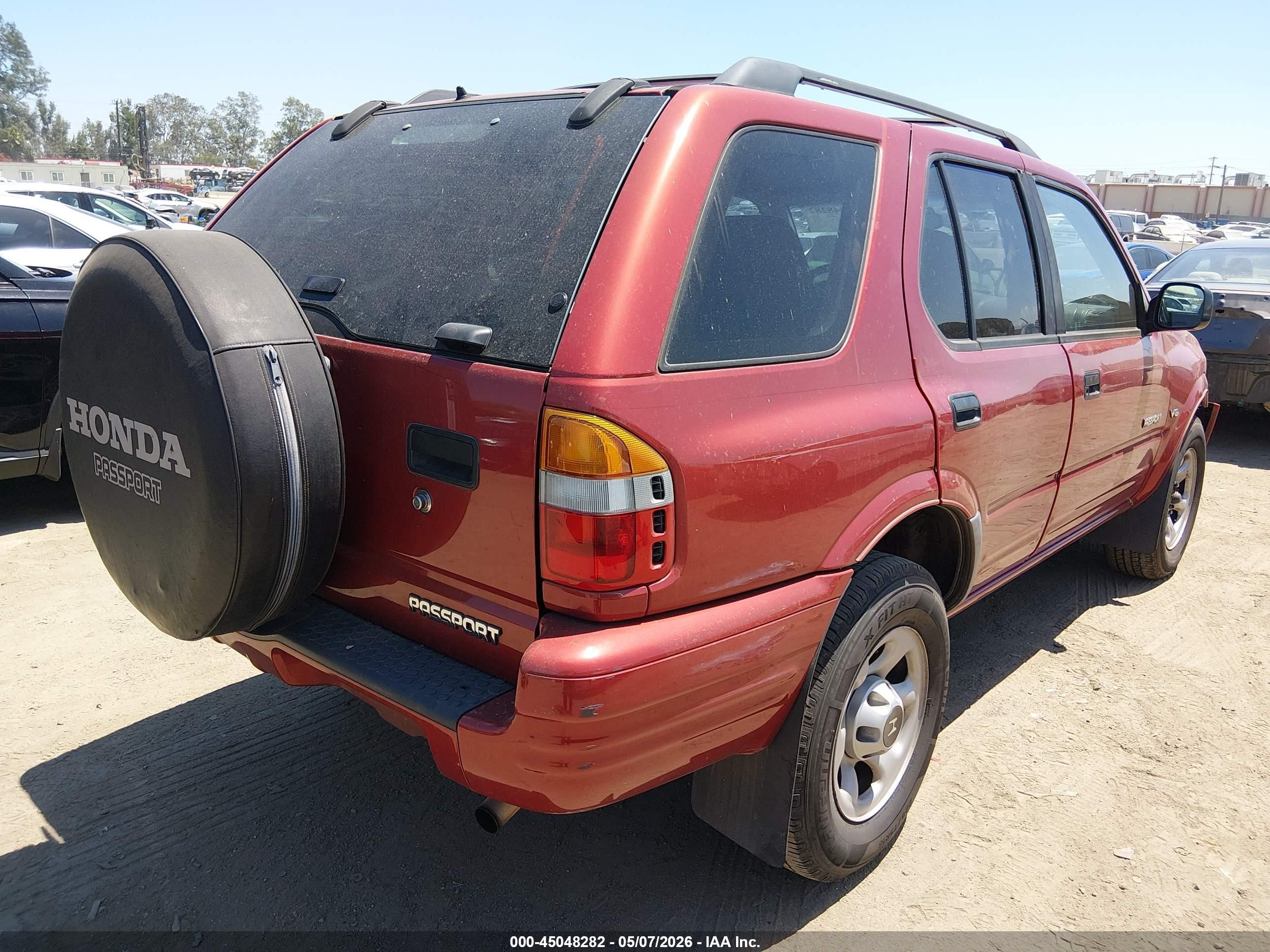 2001 Honda Passport Ex/lx Red vin: 4S6CK58W414405871