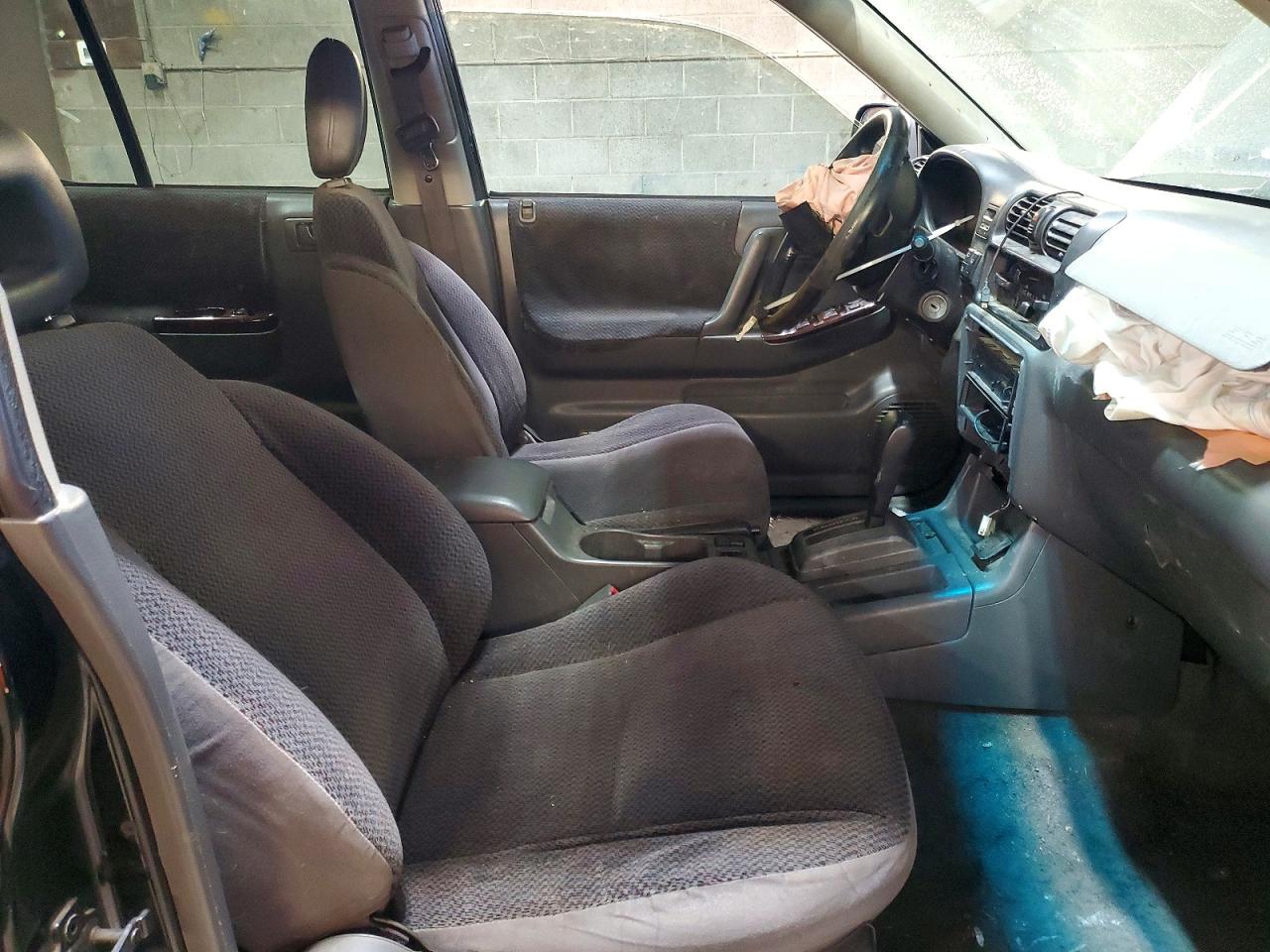 1998 Honda Passport Ex Black vin: 4S6CK58W4W4421821