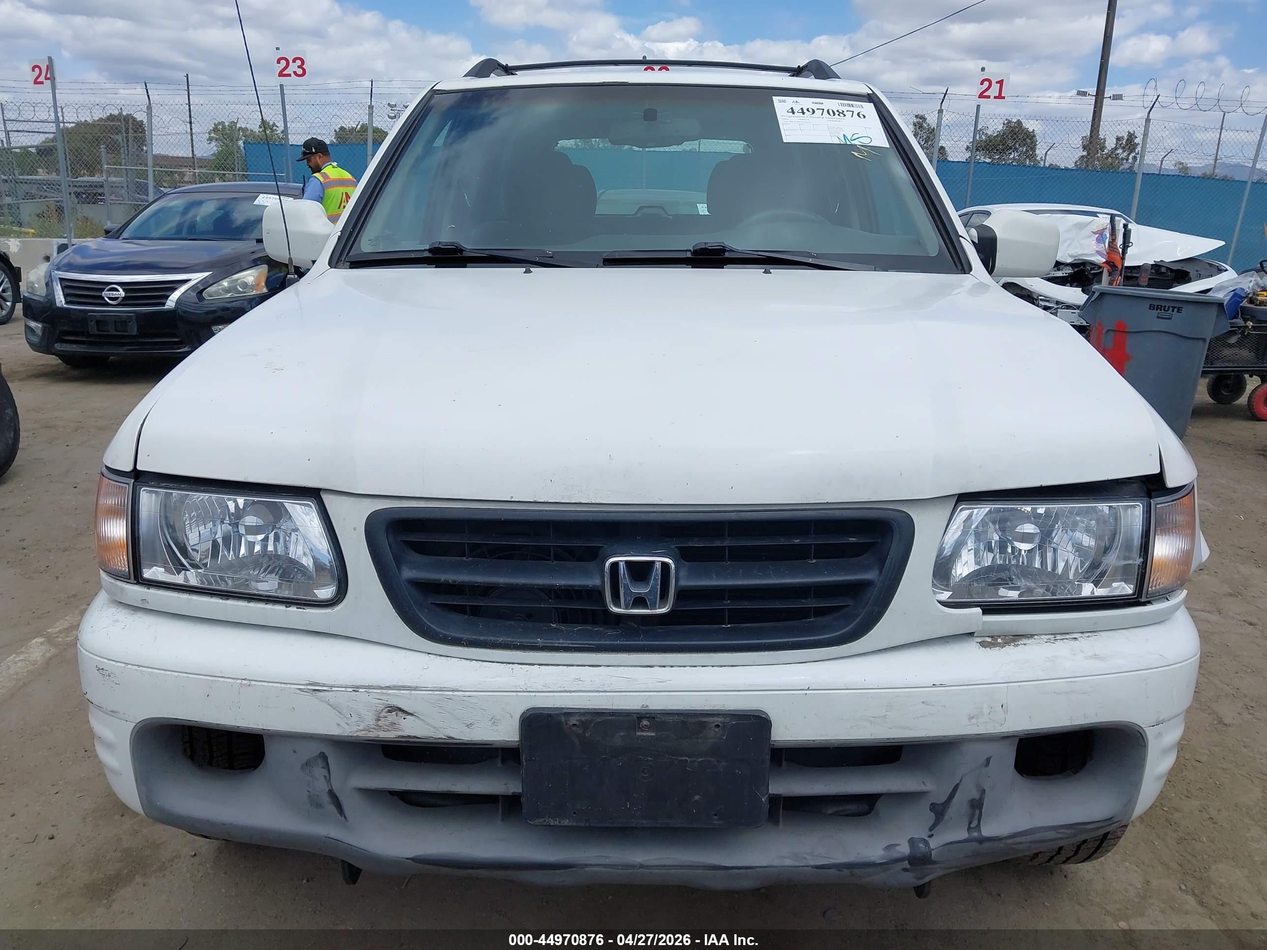 2001 Honda Passport Ex/lx White vin: 4S6CK58W514406026