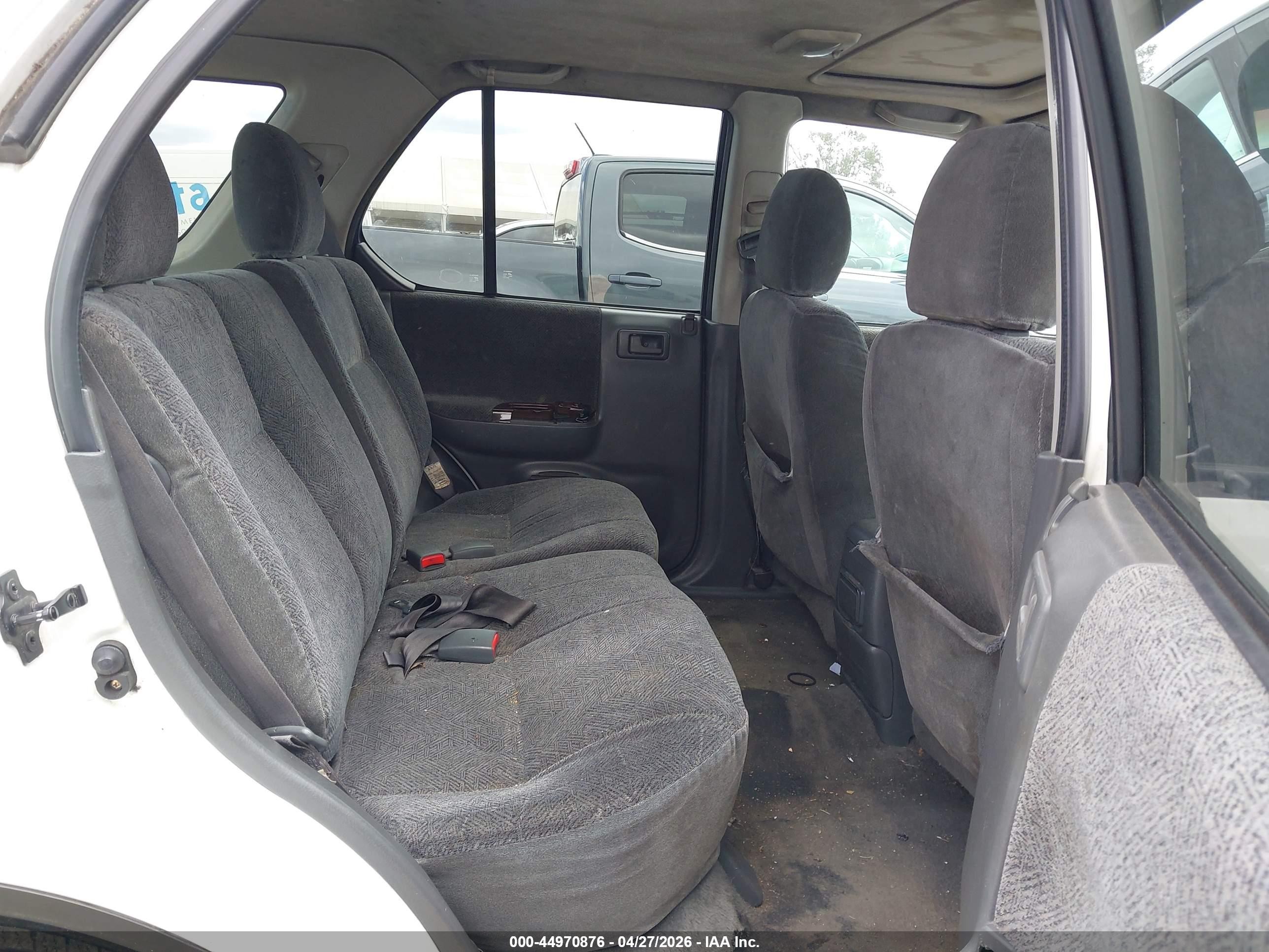 2001 Honda Passport Ex/lx White vin: 4S6CK58W514406026