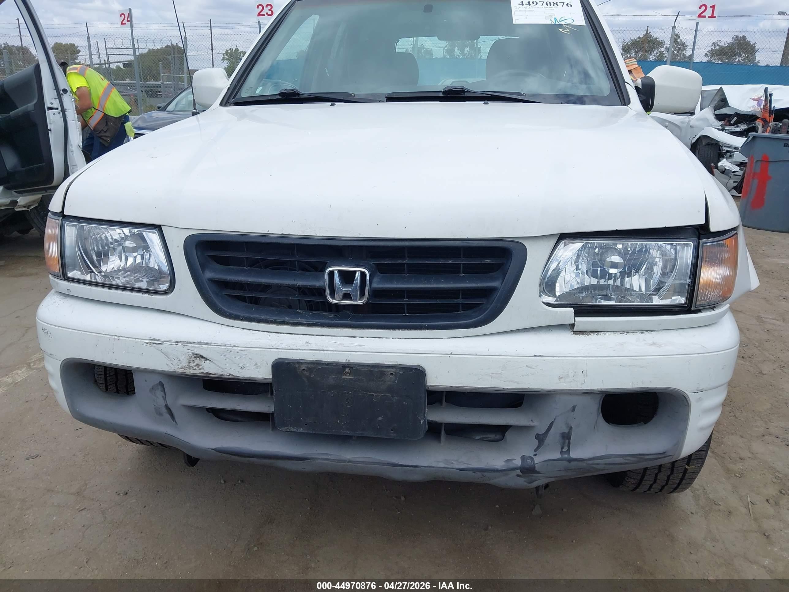 2001 Honda Passport Ex/lx White vin: 4S6CK58W514406026