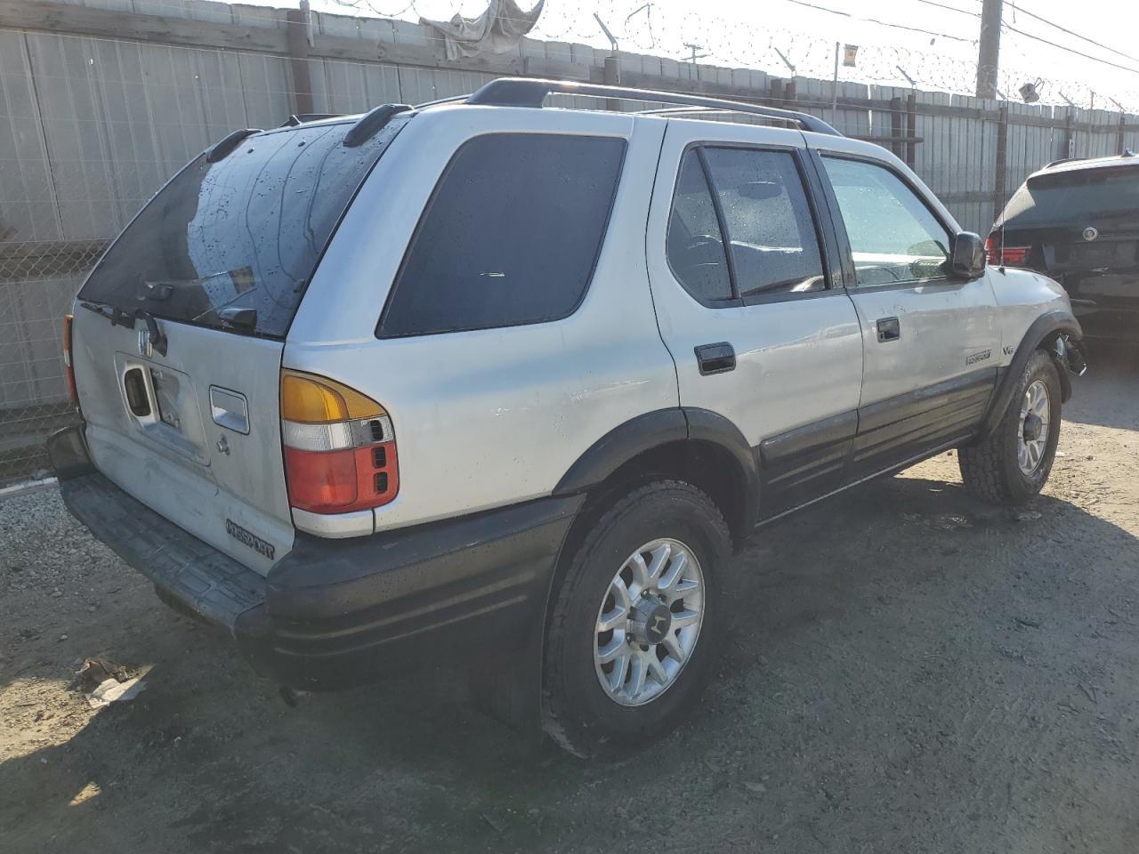 2001 Honda Passport Ex Silver vin: 4S6CK58W514407886