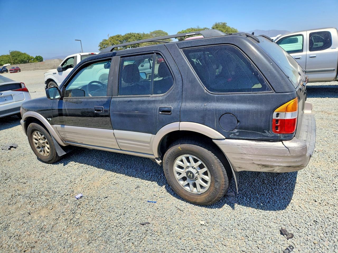 2000 Honda Passport Ex Черный vin: 4S6CK58W5Y4416646