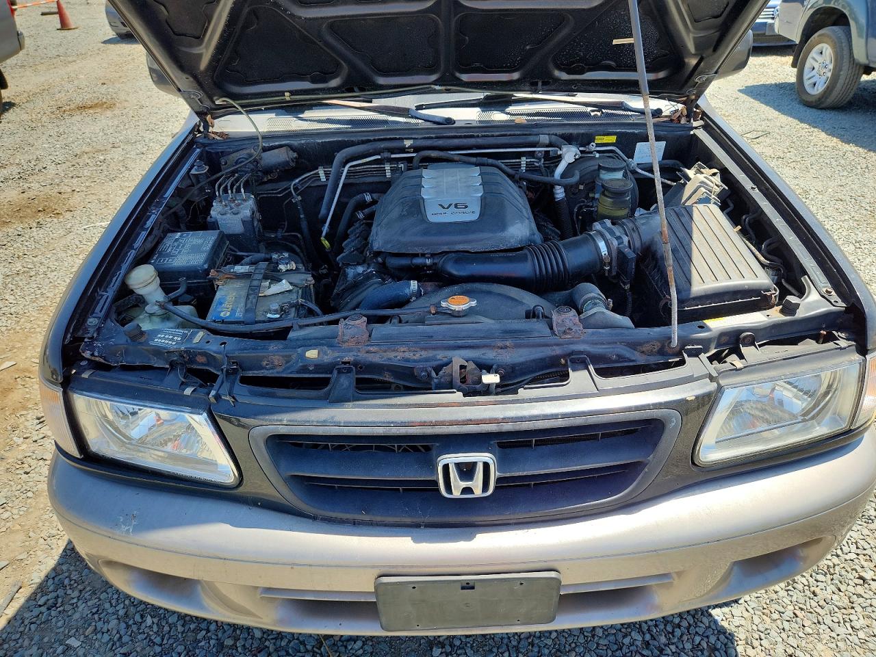 2000 Honda Passport Ex Черный vin: 4S6CK58W5Y4416646