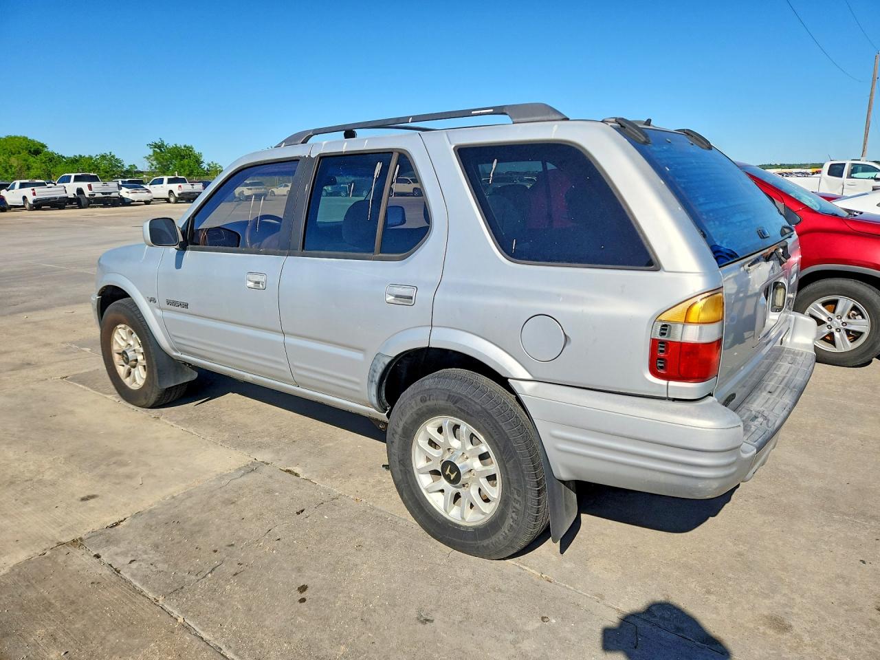 2000 Honda Passport Ex Silver vin: 4S6CK58W7Y4402831