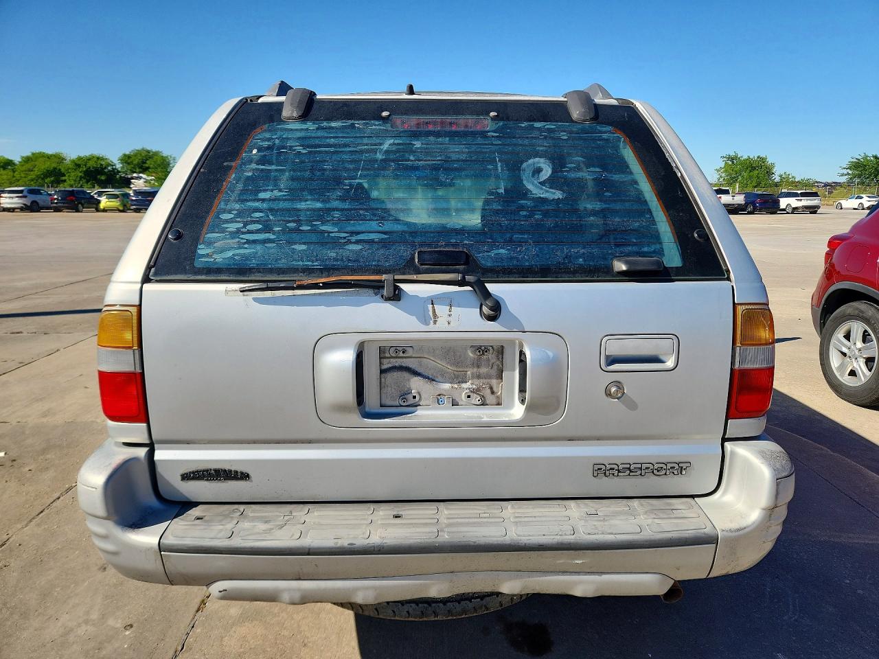 2000 Honda Passport Ex Silver vin: 4S6CK58W7Y4402831
