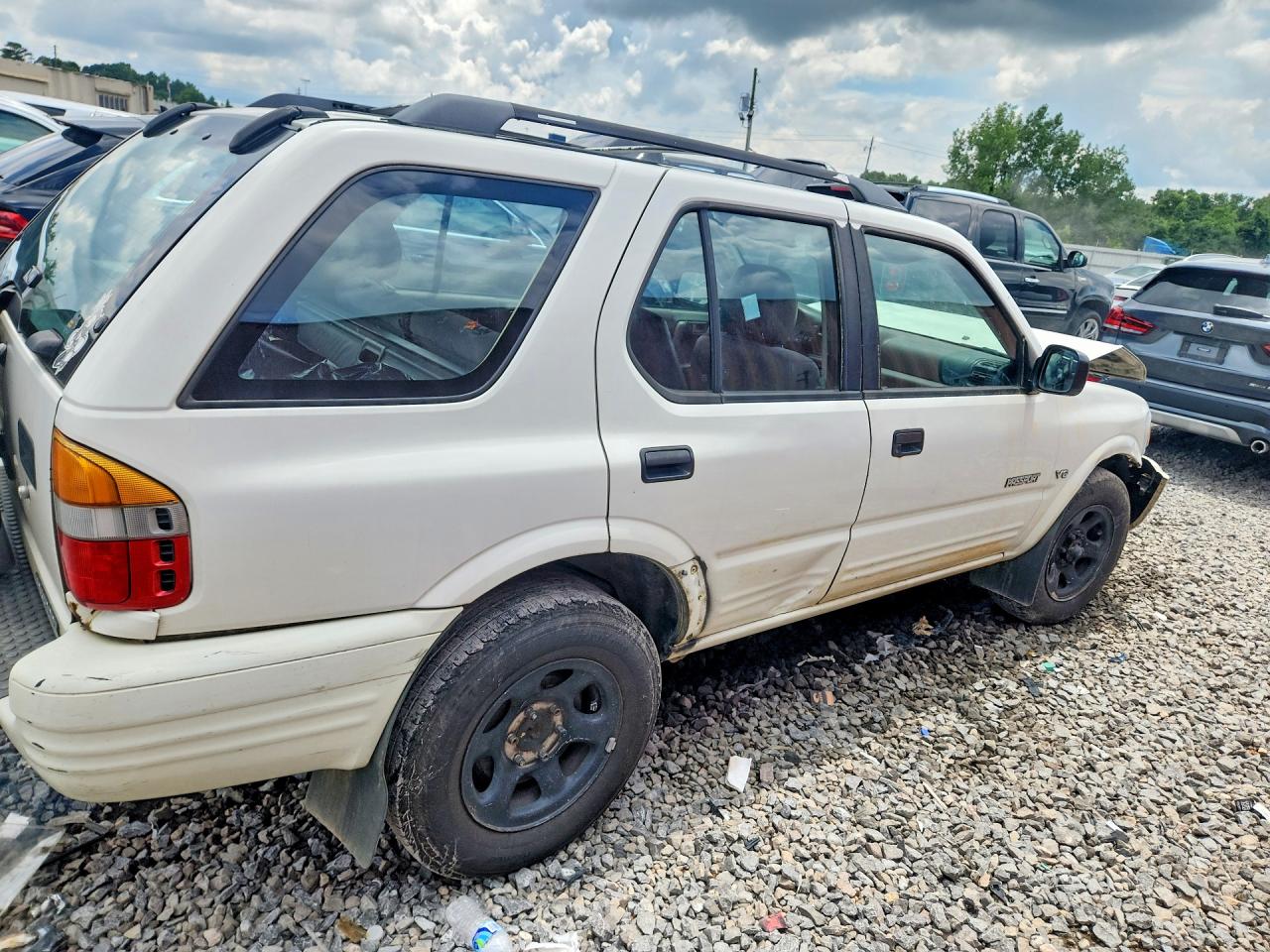 2000 Hond Passport White vin: 4S6CK58W7Y4410993