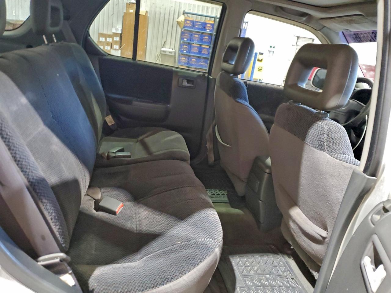 1999 Honda Passport Ex Серебряный vin: 4S6CK58W8X4413903