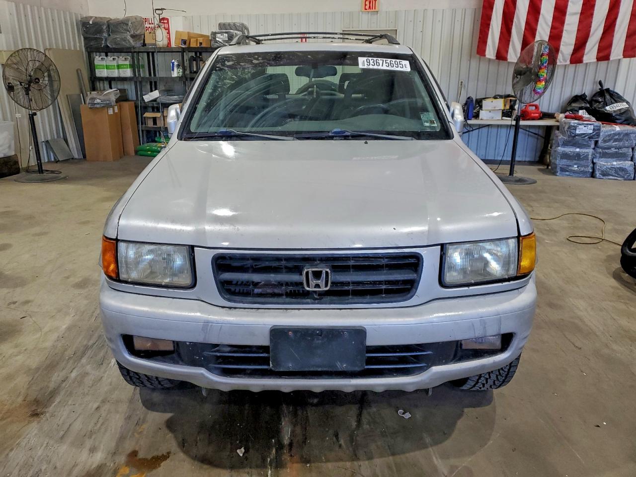 1999 Honda Passport Ex Серебряный vin: 4S6CK58W8X4413903