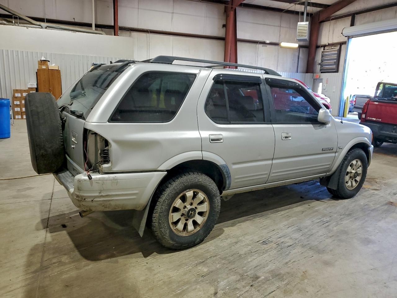 1999 Honda Passport Ex Серебряный vin: 4S6CK58W8X4413903