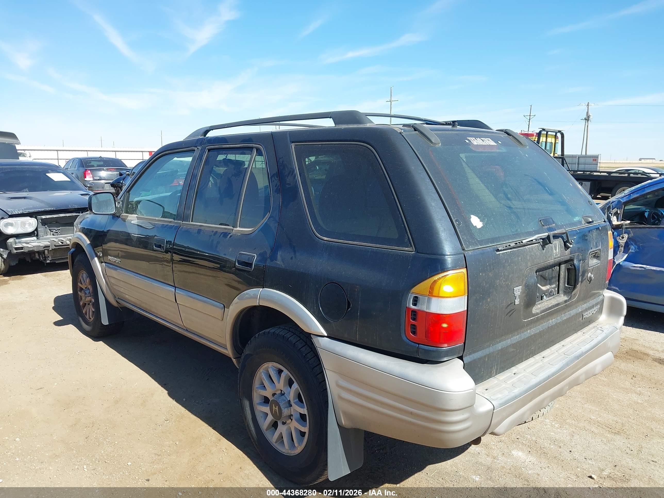 2002 Honda Passport Ex/lx Black vin: 4S6CK58W924400425