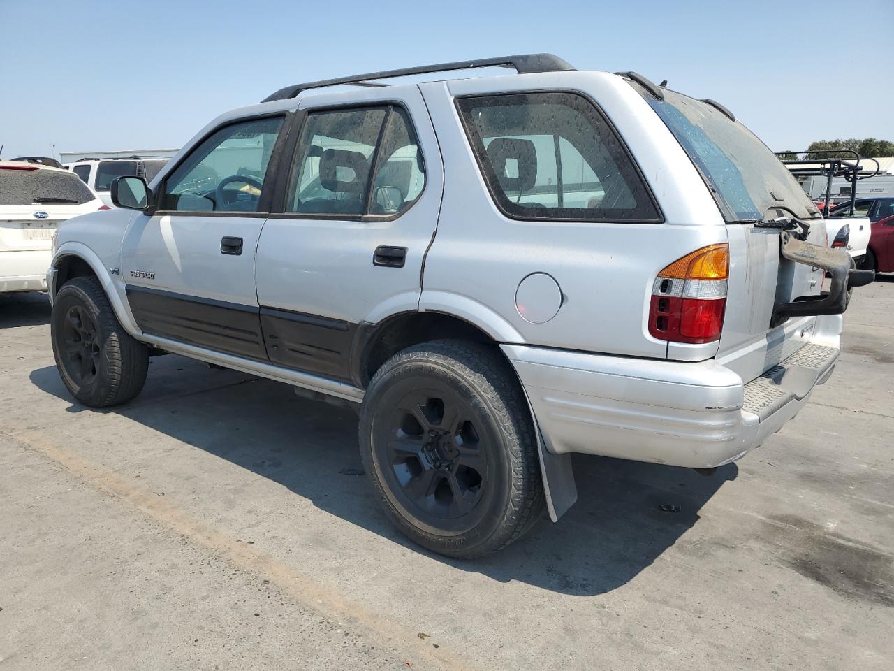 2001 Honda Passport Ex Silver vin: 4S6CK58WX14408032