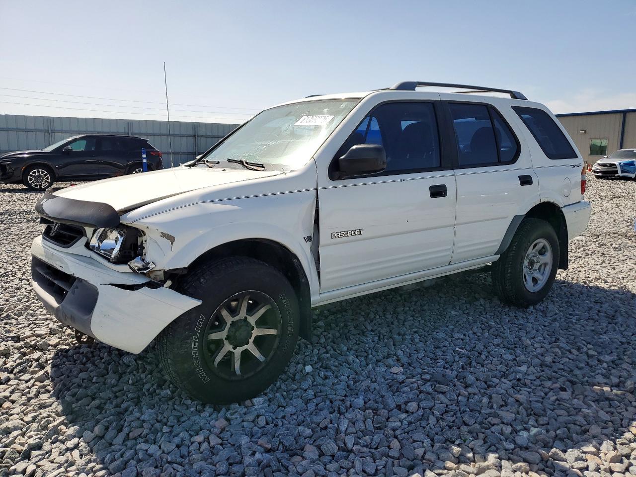 2001 Honda Passport Ex White vin: 4S6CK58WX14409908