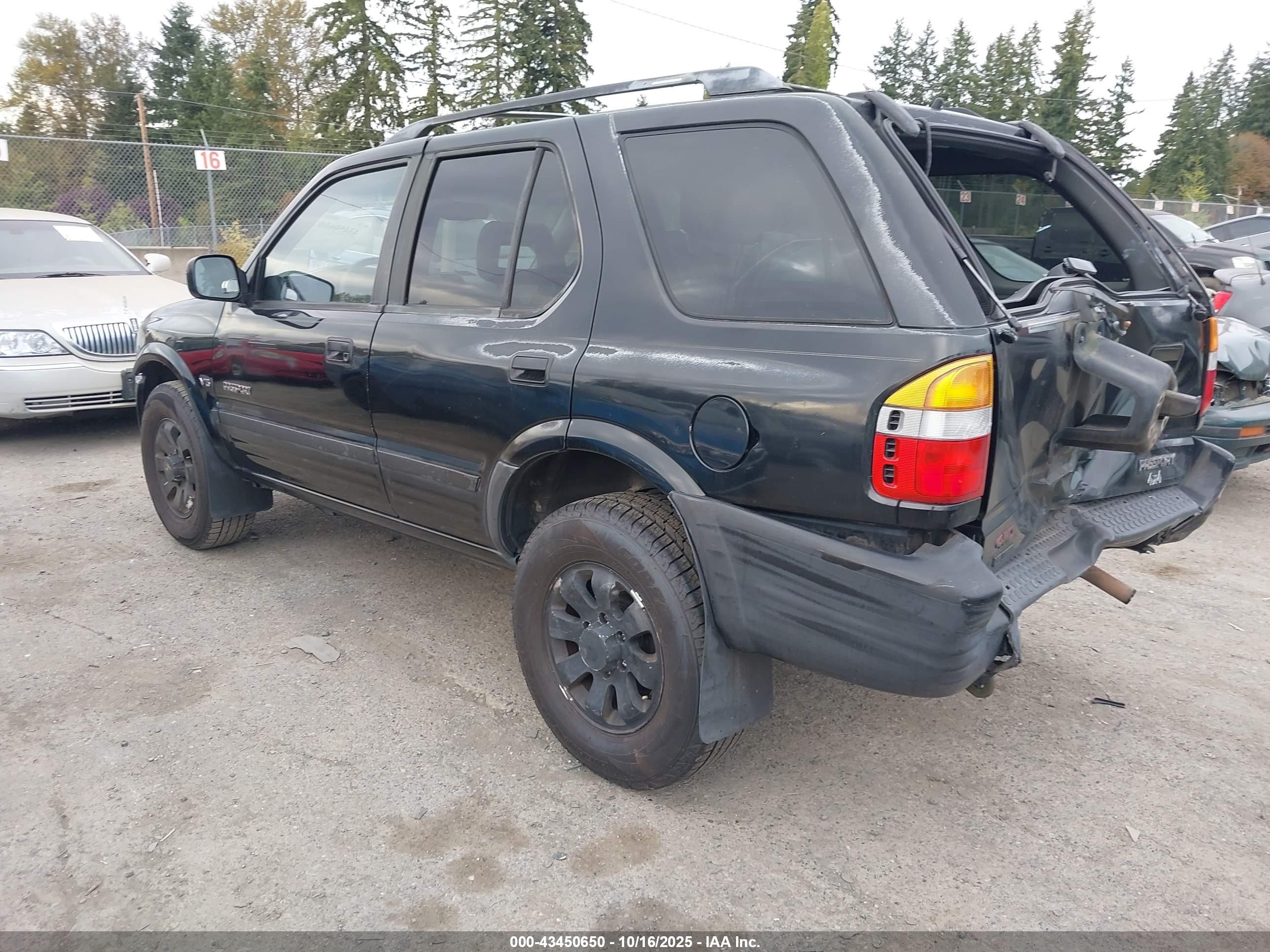 1998 Honda Passport Ex/lx Black vin: 4S6CM58W1W4405344