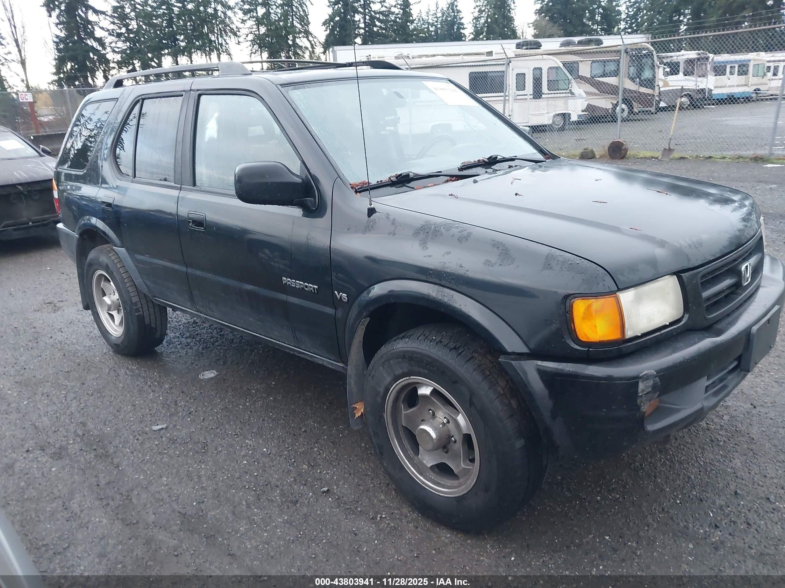 1999 Honda Passport Ex/lx Черный vin: 4S6CM58W2X4404849