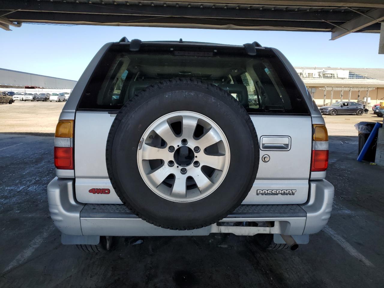 1998 Honda Passport Ex Silver vin: 4S6CM58W3W4408746