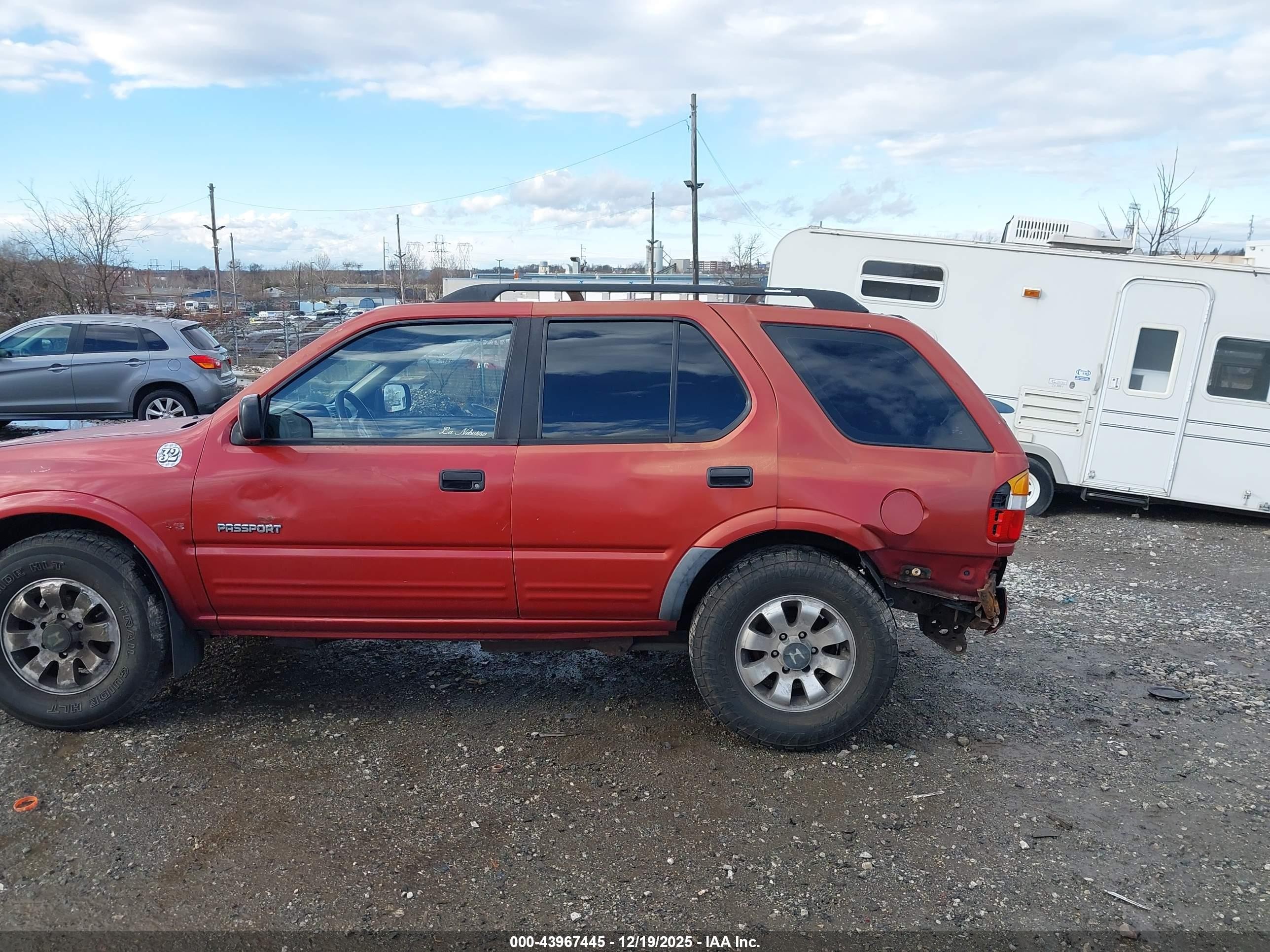 1999 Honda Passport Ex/lx Red vin: 4S6CM58W4X4418235