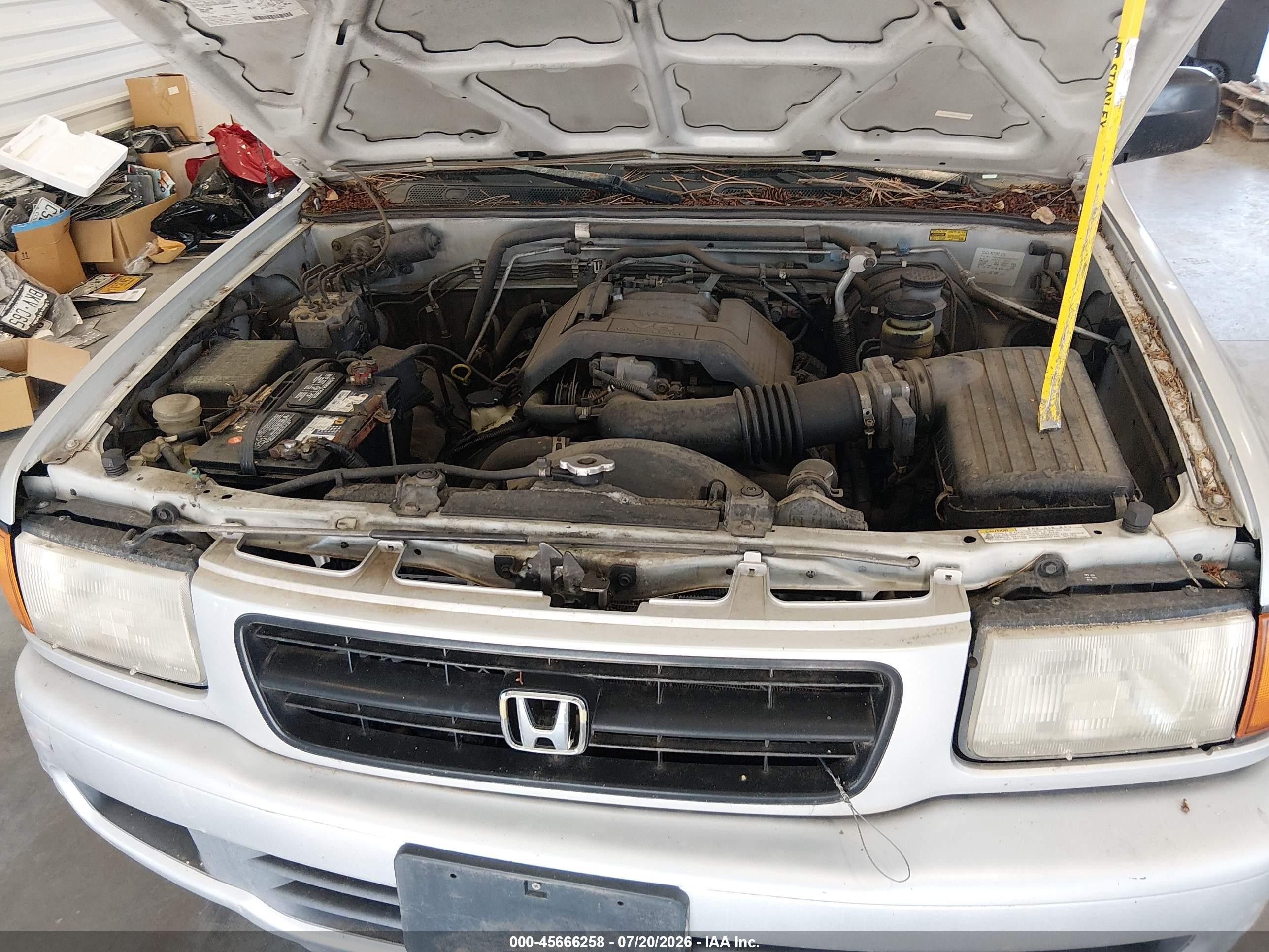1999 Honda Passport Ex/lx Silver vin: 4S6CM58W4X4427226