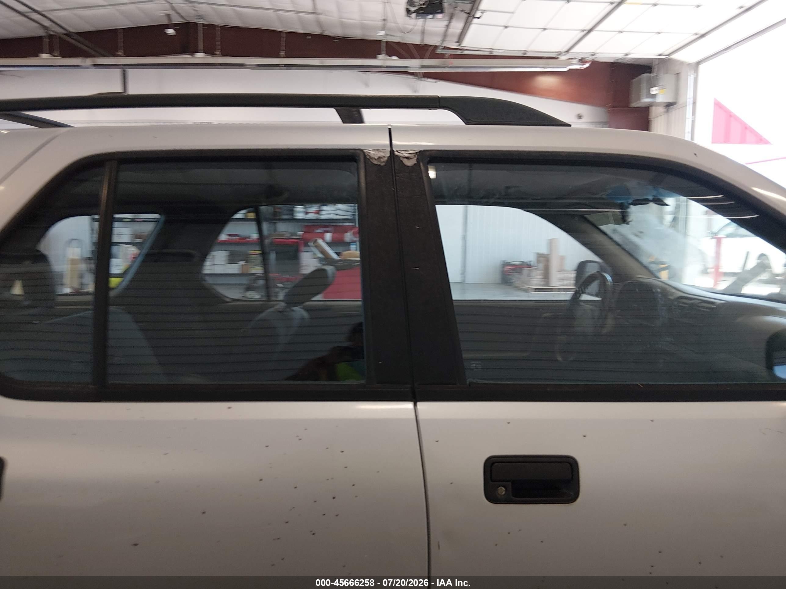 1999 Honda Passport Ex/lx Silver vin: 4S6CM58W4X4427226