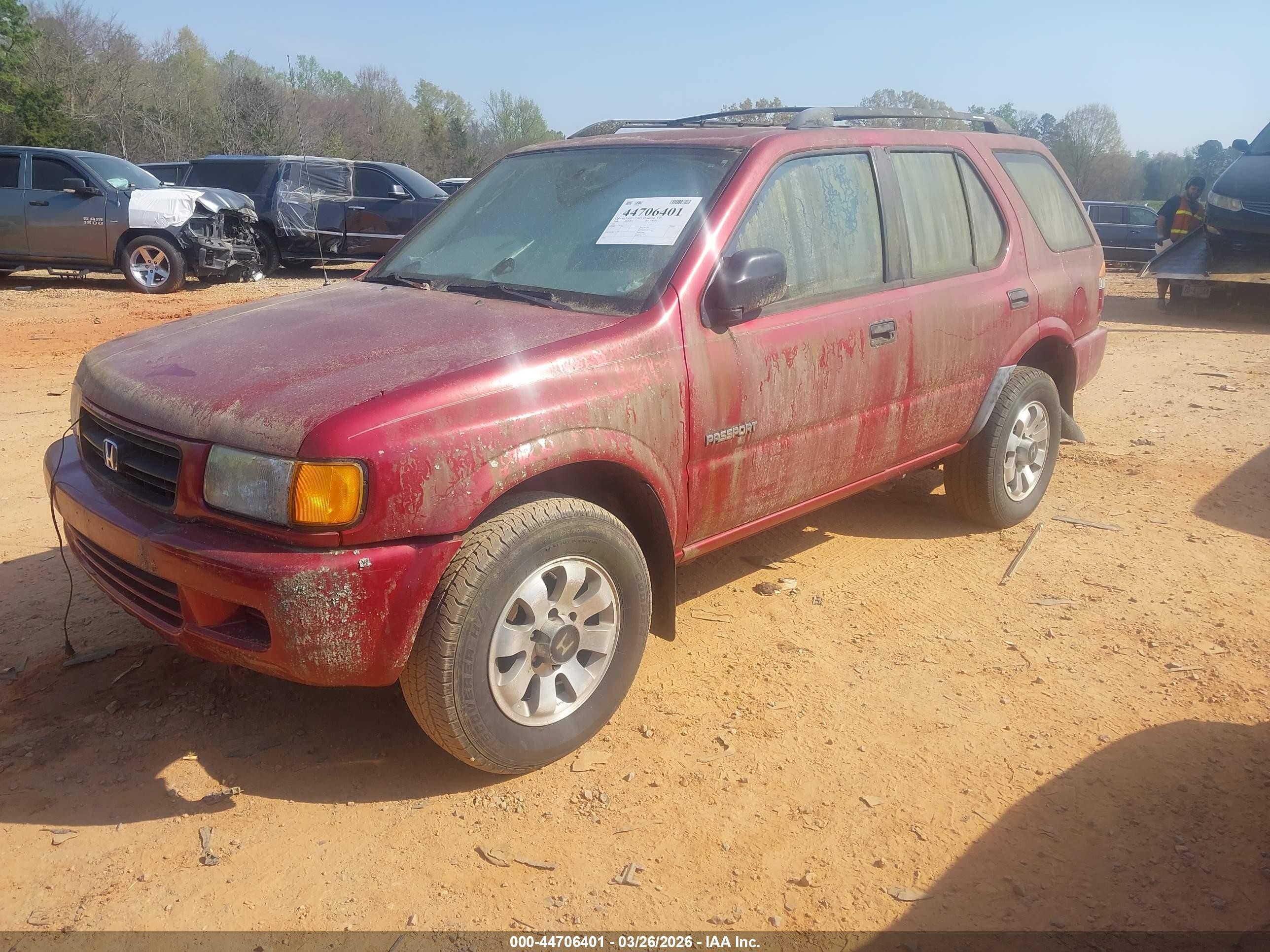 1998 Honda Passport Ex/lx Red vin: 4S6CM58W8W4423758