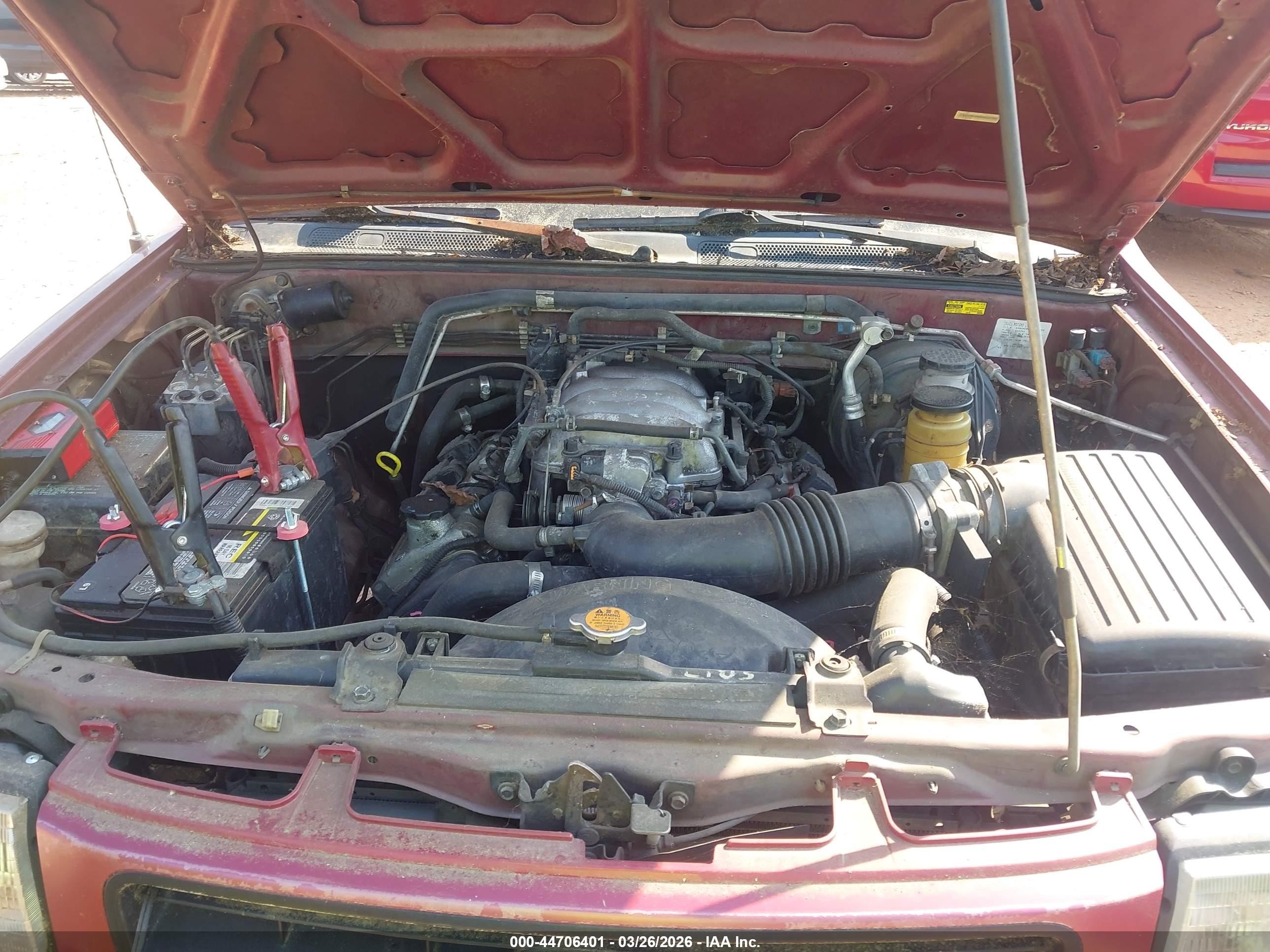 1998 Honda Passport Ex/lx Red vin: 4S6CM58W8W4423758