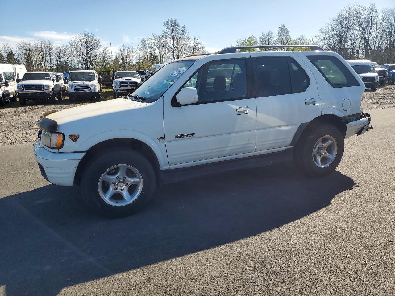 2001 Honda Passport Ex White vin: 4S6DM58W214400540