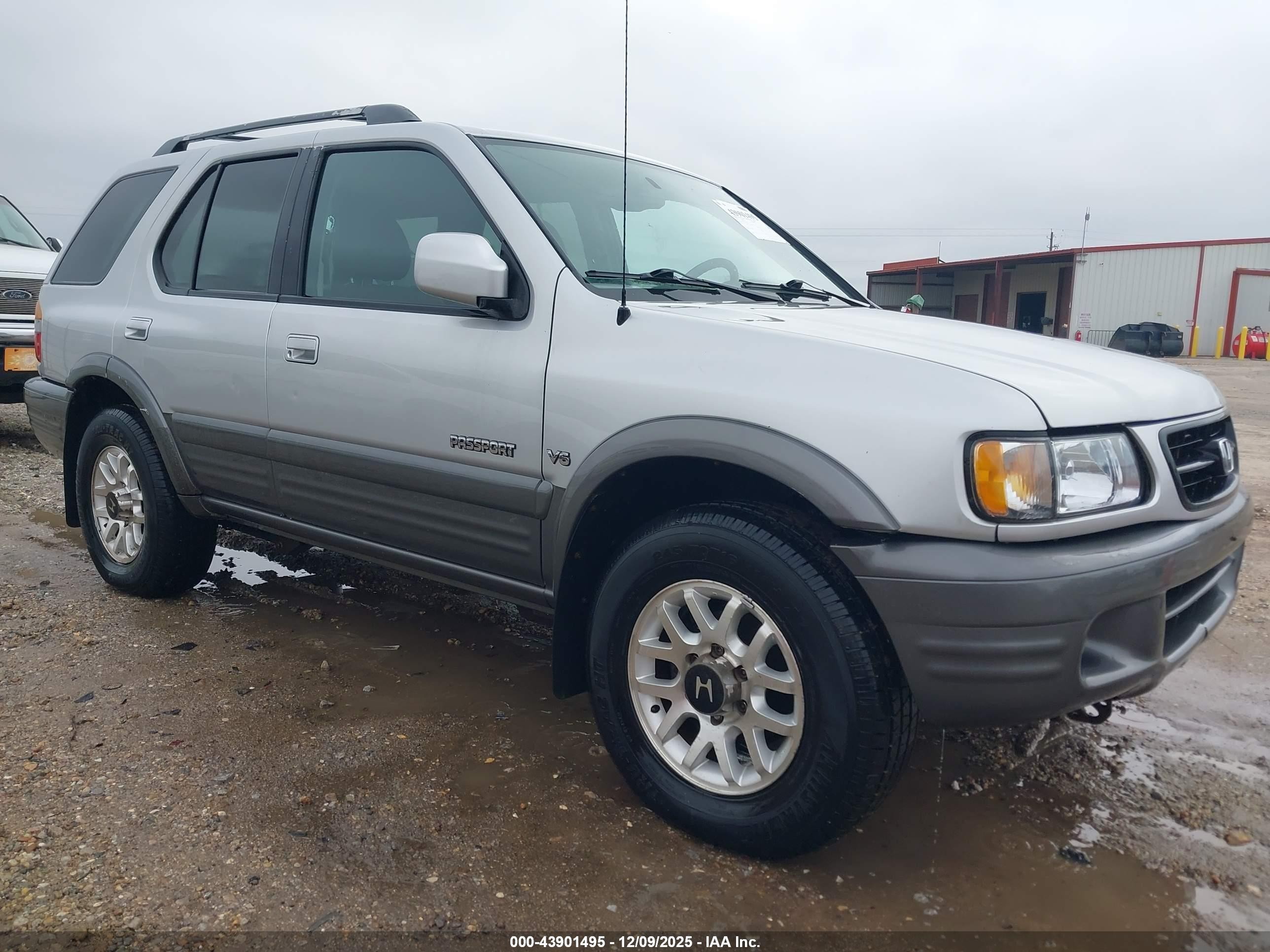 2001 Honda Passport Ex/lx Silver vin: 4S6DM58W214400568