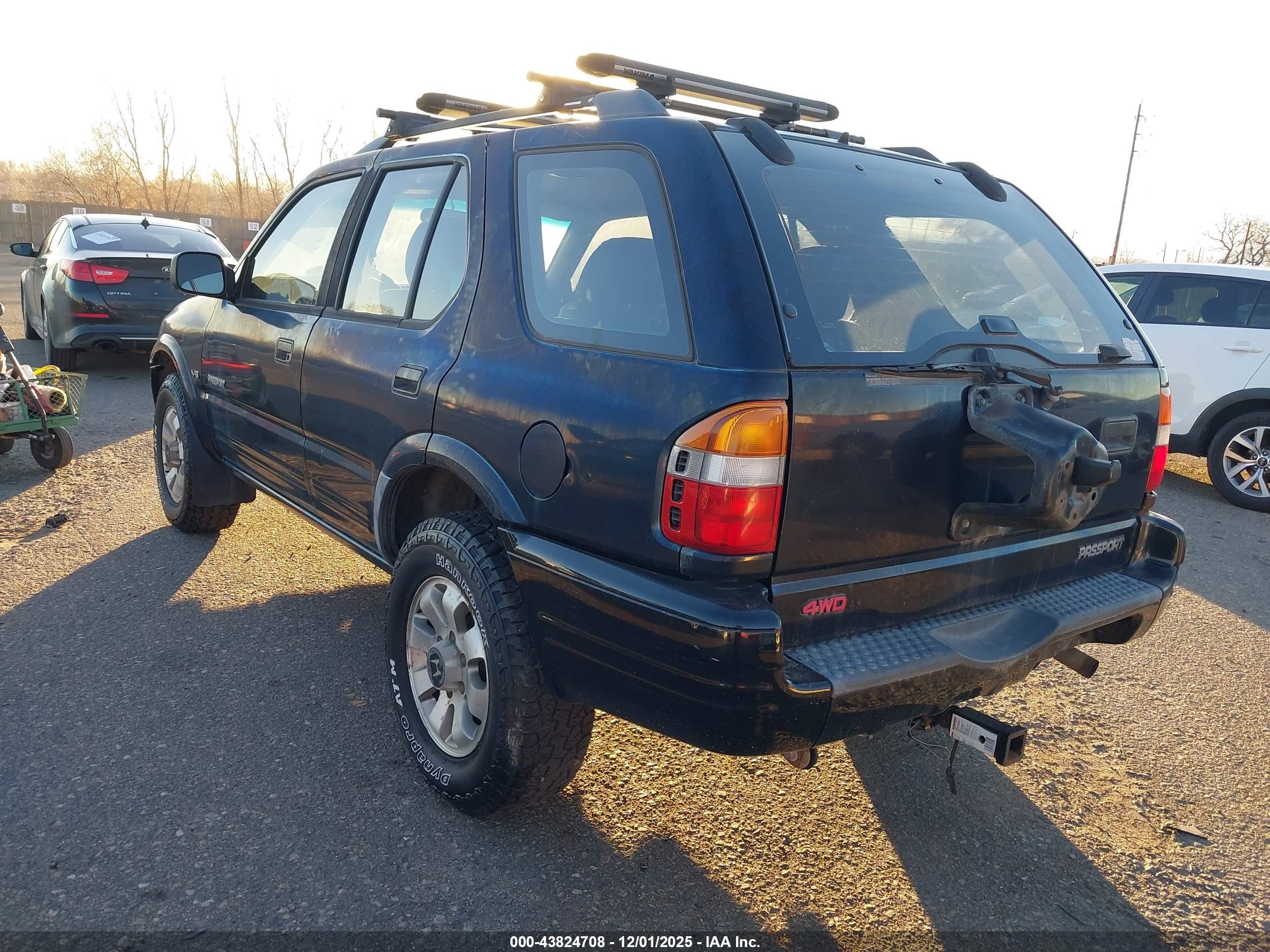 2000 Honda Passport Ex/lx Black vin: 4S6DM58W2Y4409863