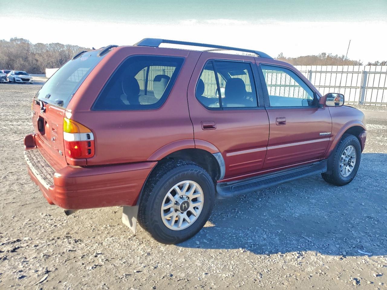 2001 Honda Passport Ex Red vin: 4S6DM58W414401480