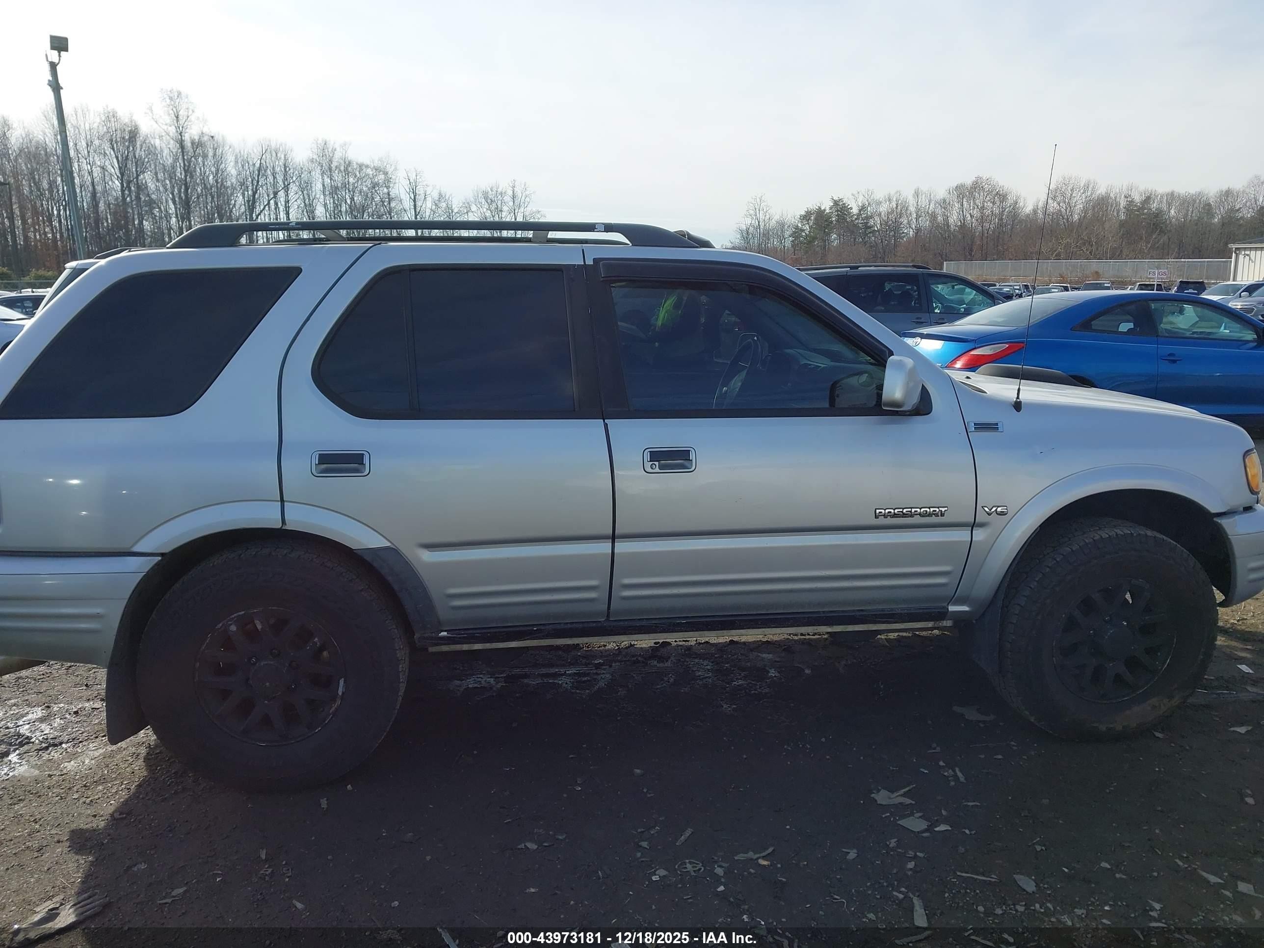 2000 Honda Passport Ex/lx Silver vin: 4S6DM58W5Y4411140