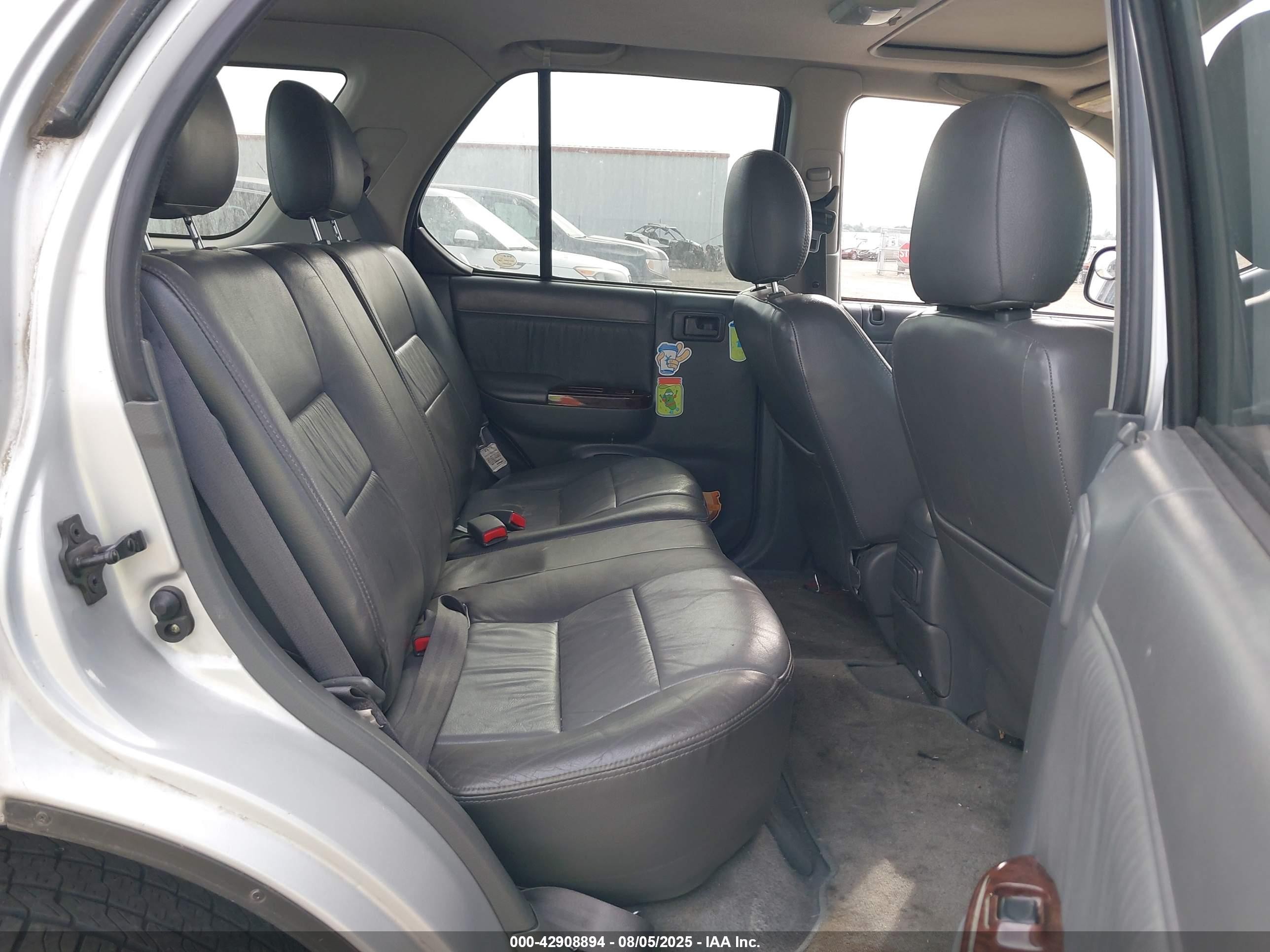 2001 Honda Passport Ex/lx Silver vin: 4S6DM58W714413736