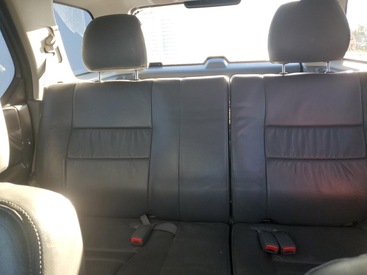 2001 Honda Passport Ex Silver vin: 4S6DM58W814406889