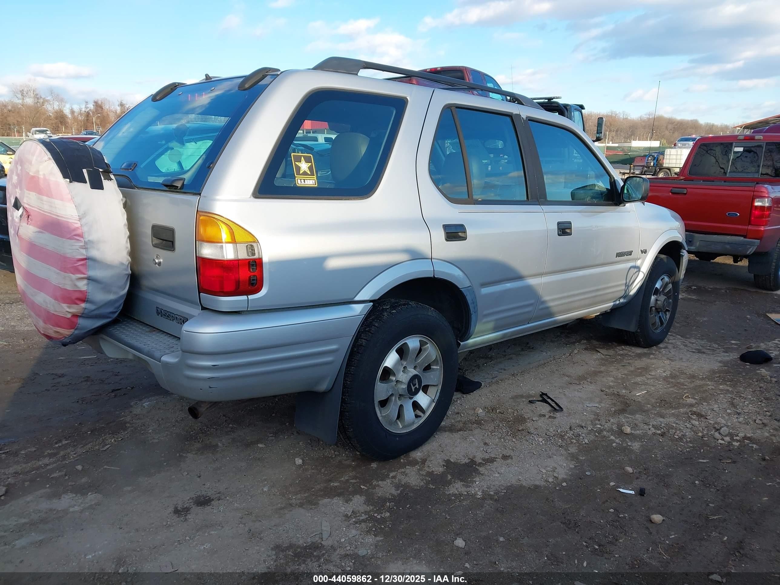 2001 Honda Passport Ex/lx Silver vin: 4S6DM58WX14412676