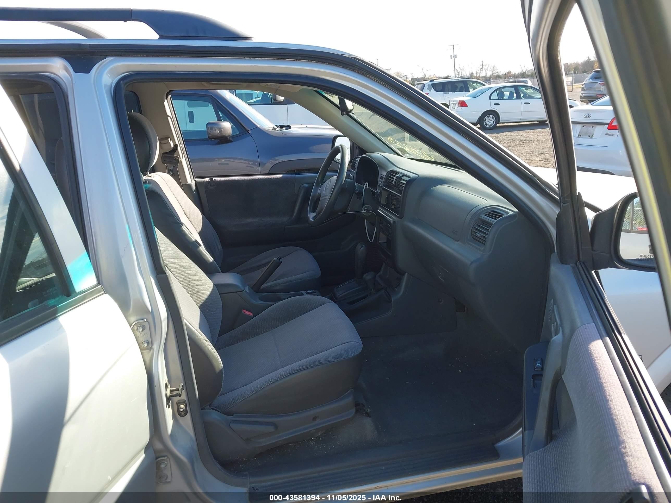 2000 Honda Passport Ex/lx Gray vin: 4S6DM58WXY4405253
