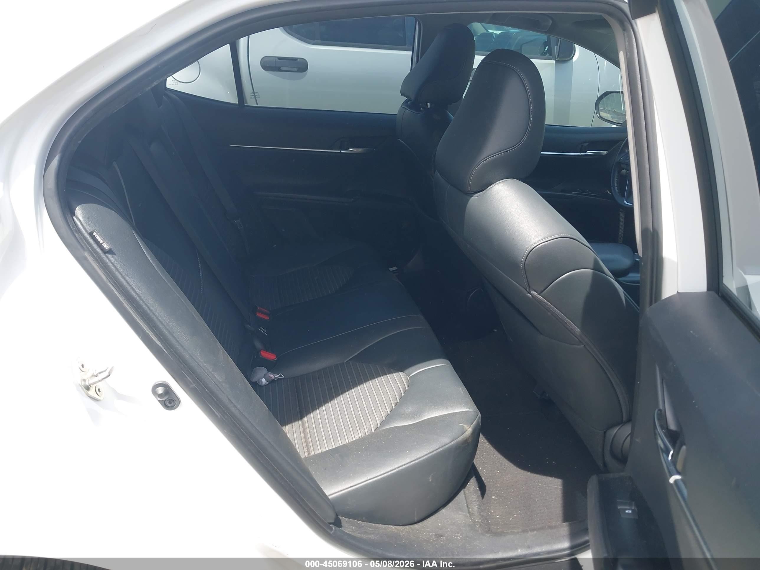 2019 Toyota Camry Se Белый vin: 4T1B11HK4KU797040